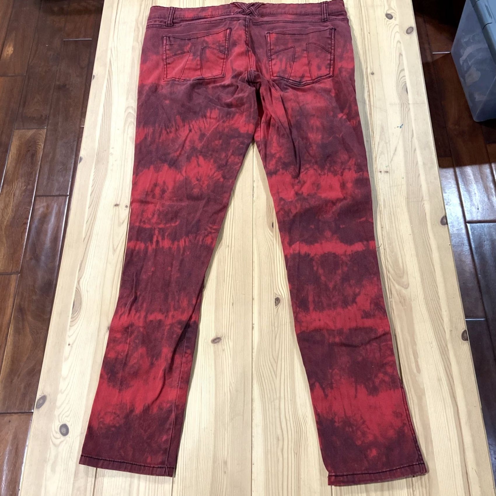 Tripp NYC VINTAGE? No. Tripp NYC Black Red Tie Dye Skinny Pant Jean size 5 Goth Alternative Rave Grunge Size 27" / US 4 / IT 40 - 7 Thumbnail
