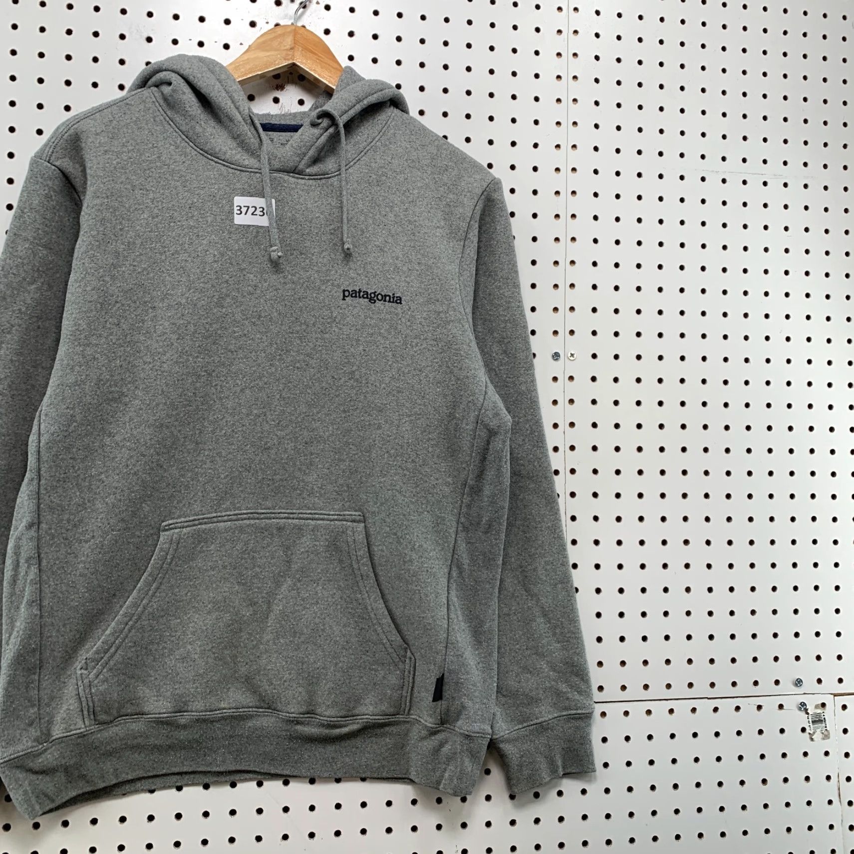 Patagonia Patagonia Hoodie Mens Small Gray Pullover Sweatshirt Uprisal Hooded 20x25 Graphic Print Size US S / EU 44-46 / 1 - 5 Thumbnail