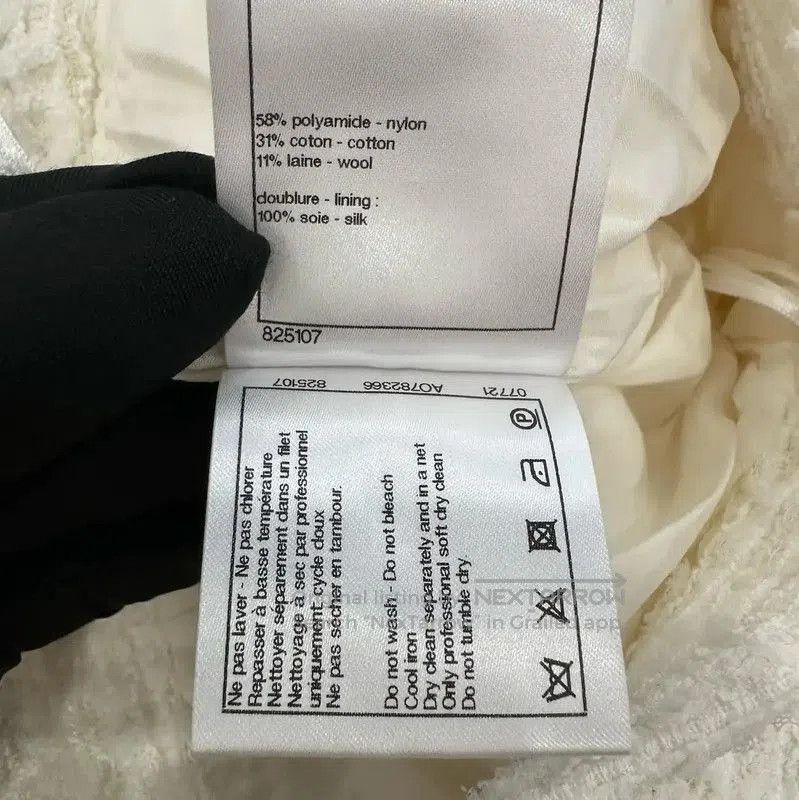 Chanel Chanel White Wool Casual Trousers for Women . Size 23" - 6 Thumbnail