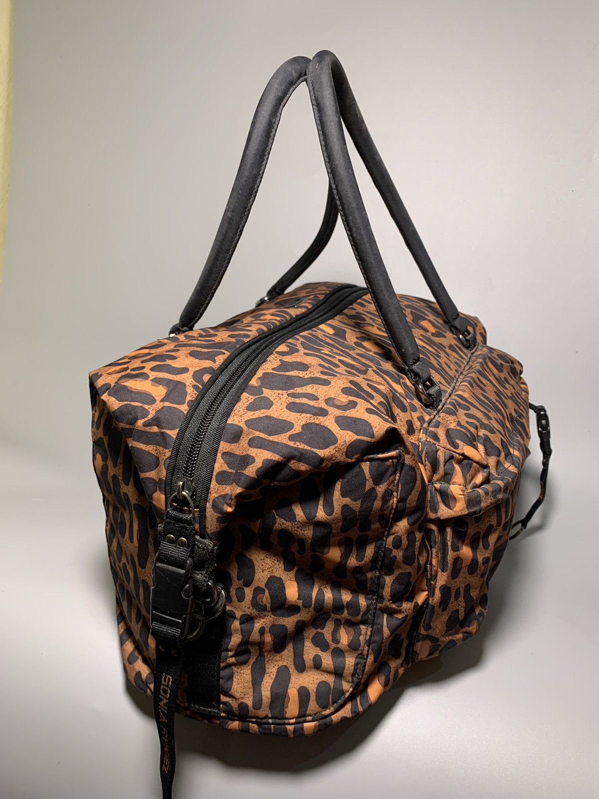 Sonia Rykiel SONIA RYKIEL LEOPARD PRINT HAND DUFFLE BAG Size ONE SIZE - 6 Thumbnail