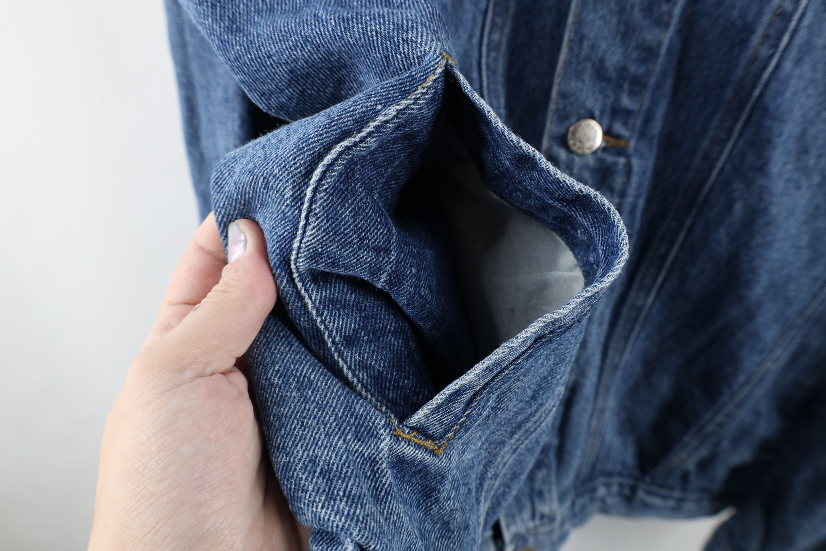 Vintage Vintage 90s Streetwear Buck Denim Jean Trucker Jacket Blue Size US XL / EU 56 / 4 - 7 Thumbnail