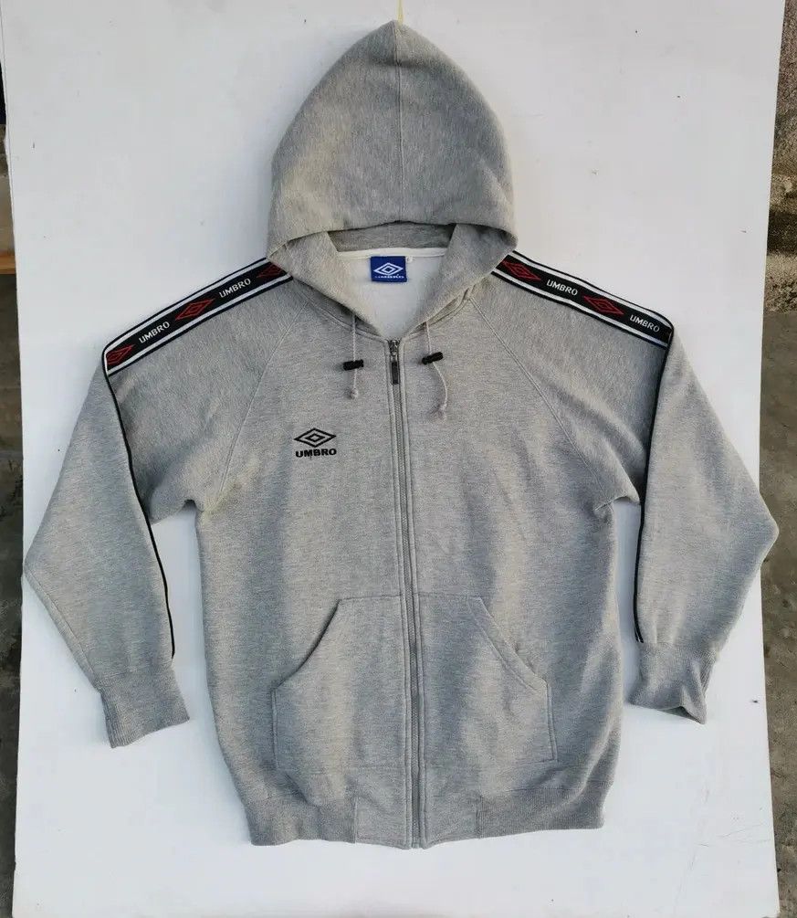 Umbro Rare!!! Umbro Big Logo Zipper Hoodie Sweaters Size US XL / EU 56 / 4 - 13 Thumbnail