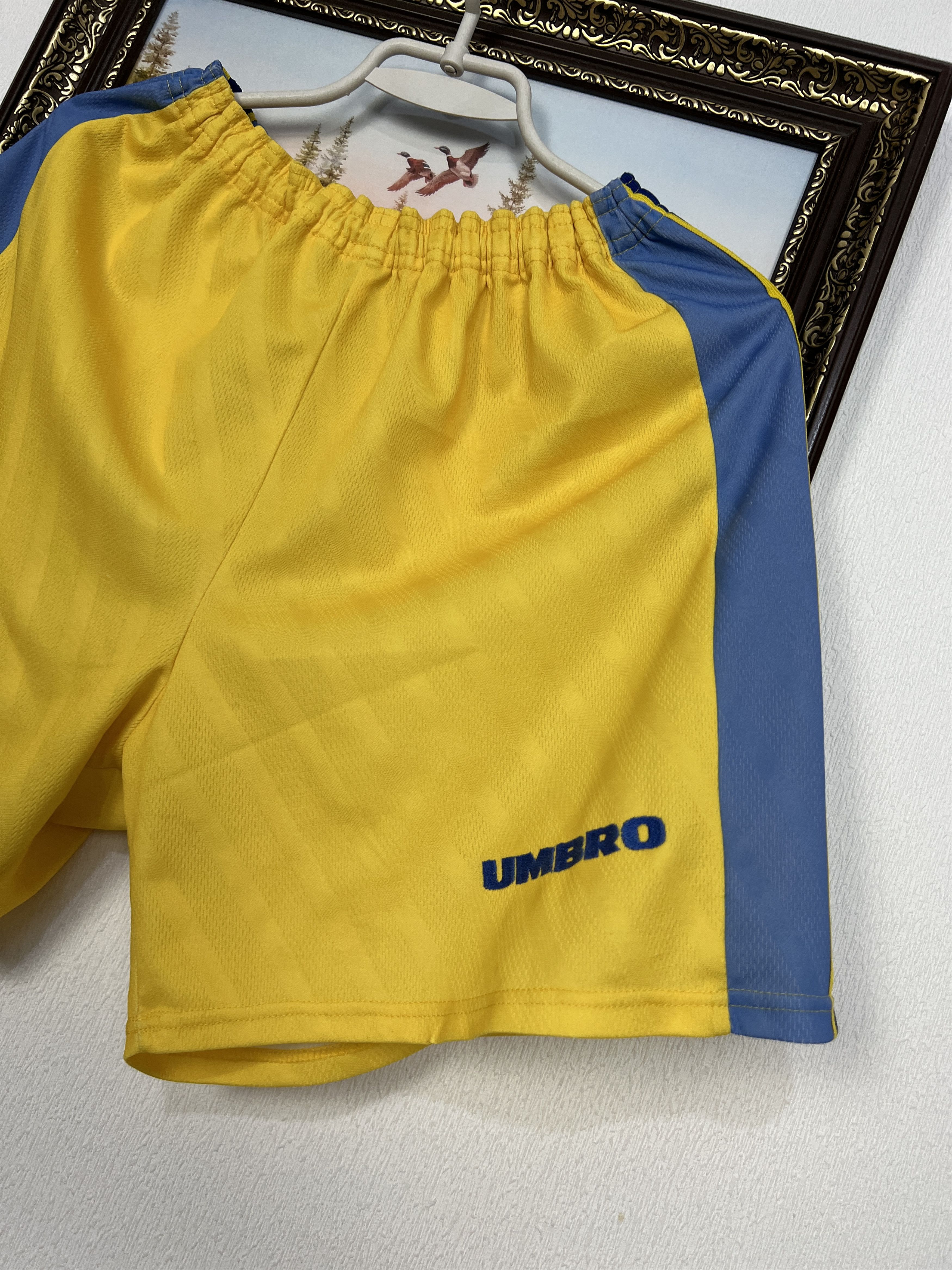 Umbro Vintage 90's Umbro Chelsea Football Shorts Soccer Athletic Size US 34 / EU 50 - 2 Thumbnail