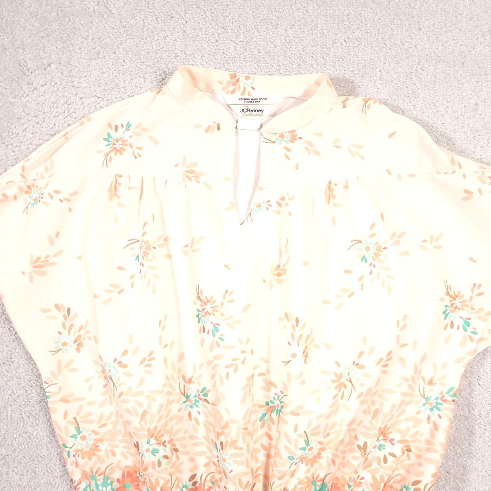 Vintage VINTAGE J. C. Penney Shirt Women's 8 Floral Stretch Elastic Cinched Waist V-Neck Blouse Size M / US 6-8 / IT 42-44 - 3 Thumbnail