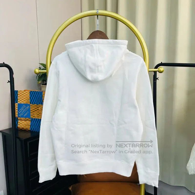 Dior Dior Women's White Cotton Hoodie with Floral Design . Size S / US 4 / IT 40 - 2 Thumbnail