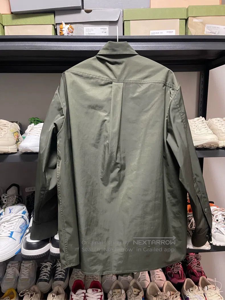Valentino Valentino Classic logo jacket on the chest Size M / US 6-8 / IT 42-44 - 2 Thumbnail