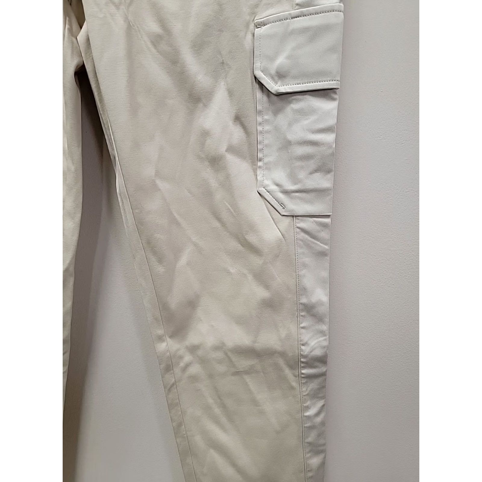 Hugo Boss HUGO BOSS Pants Sweatpants Activewear NWT Beige Size S Pants Mens Lamont Cargo Pocket Jogging NWT 33x26.5 Size US 29 - 6 Thumbnail