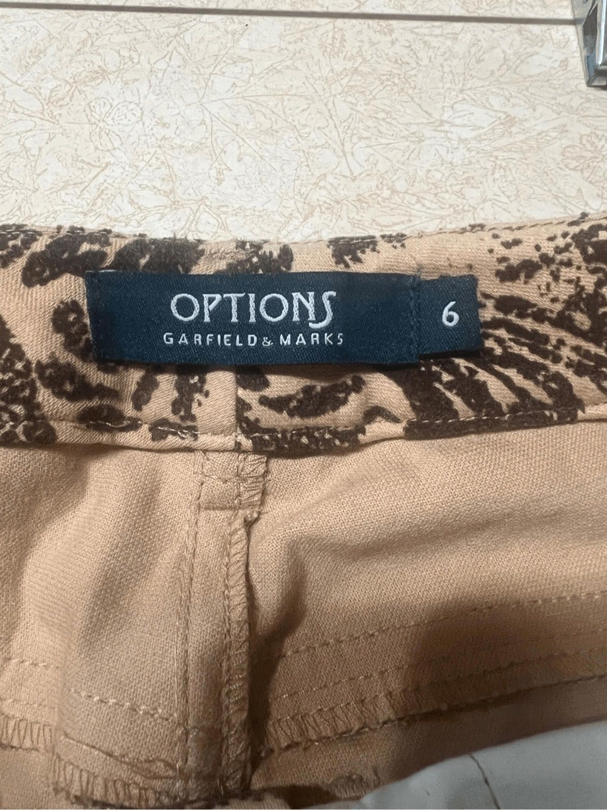 Designer Options Garfield & Marks Printed Beige/Brown Pants Sz 6 NWT Size 28" / US 6 / IT 42 - 3 Thumbnail