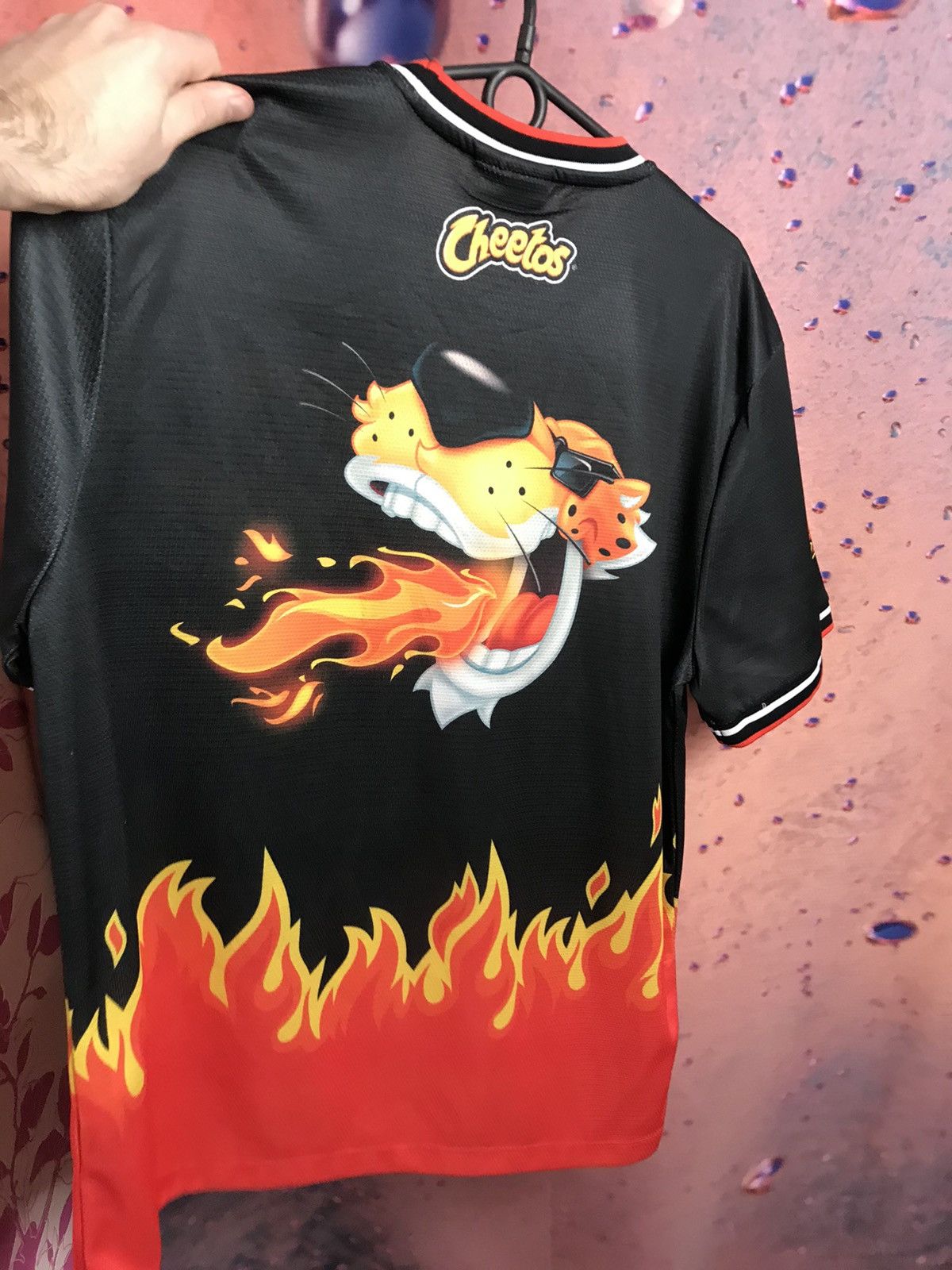 Vintage Cheetos streetwear hype tee Size US XL / EU 56 / 4 - 4 Thumbnail