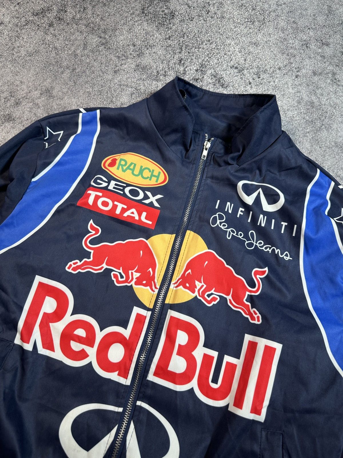 Red Bull Red Bull Pepe Jeans Logo Racing Jacket Formula 1 F-1 Rare S Size US S / EU 44-46 / 1 - 2 Thumbnail
