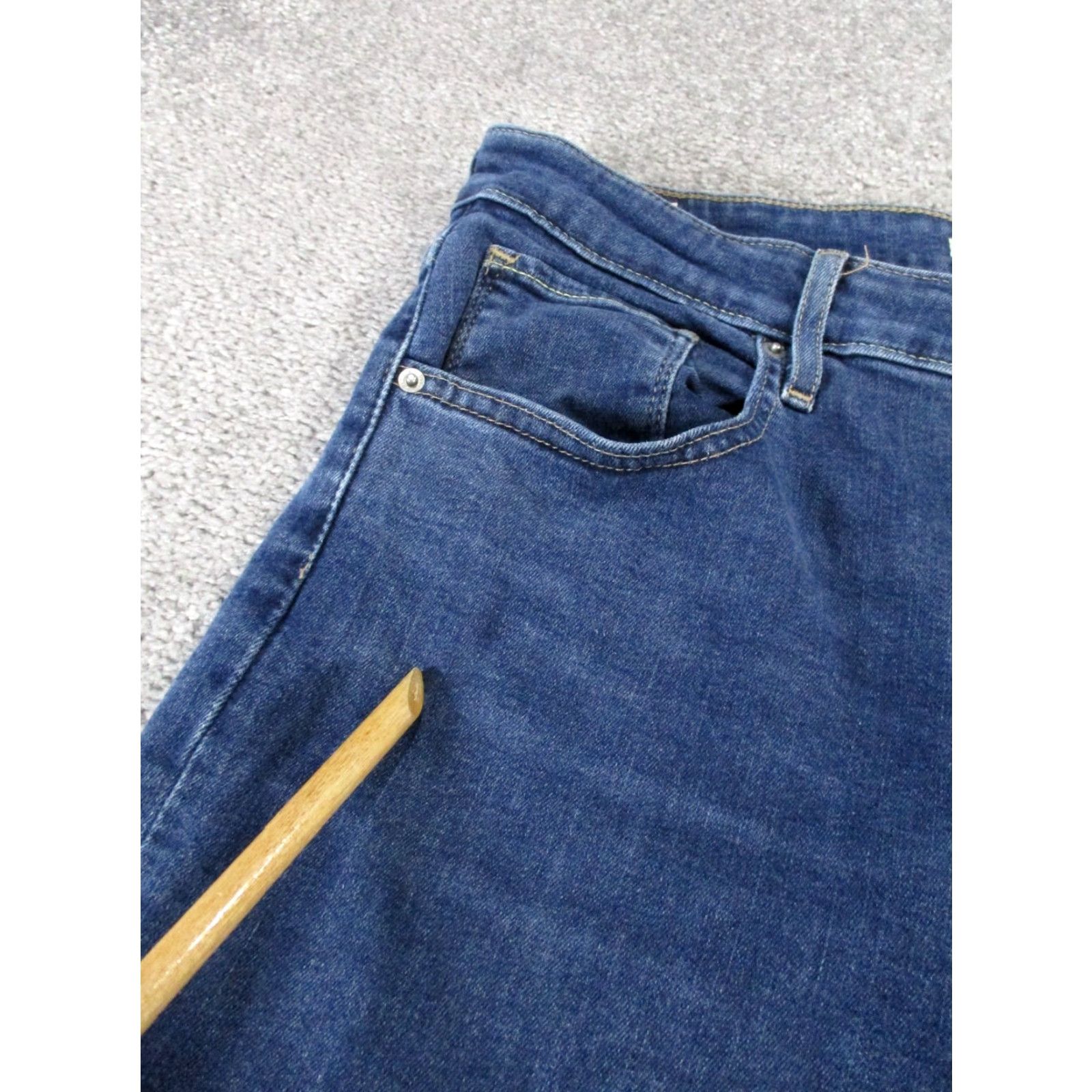 Levi's VINTAGE Levis 721 Jeans Womens 31 High Rise Skinny Dark Wash Denim Ripped Blues Size 24" / US 00 / IT 34 - 3 Thumbnail