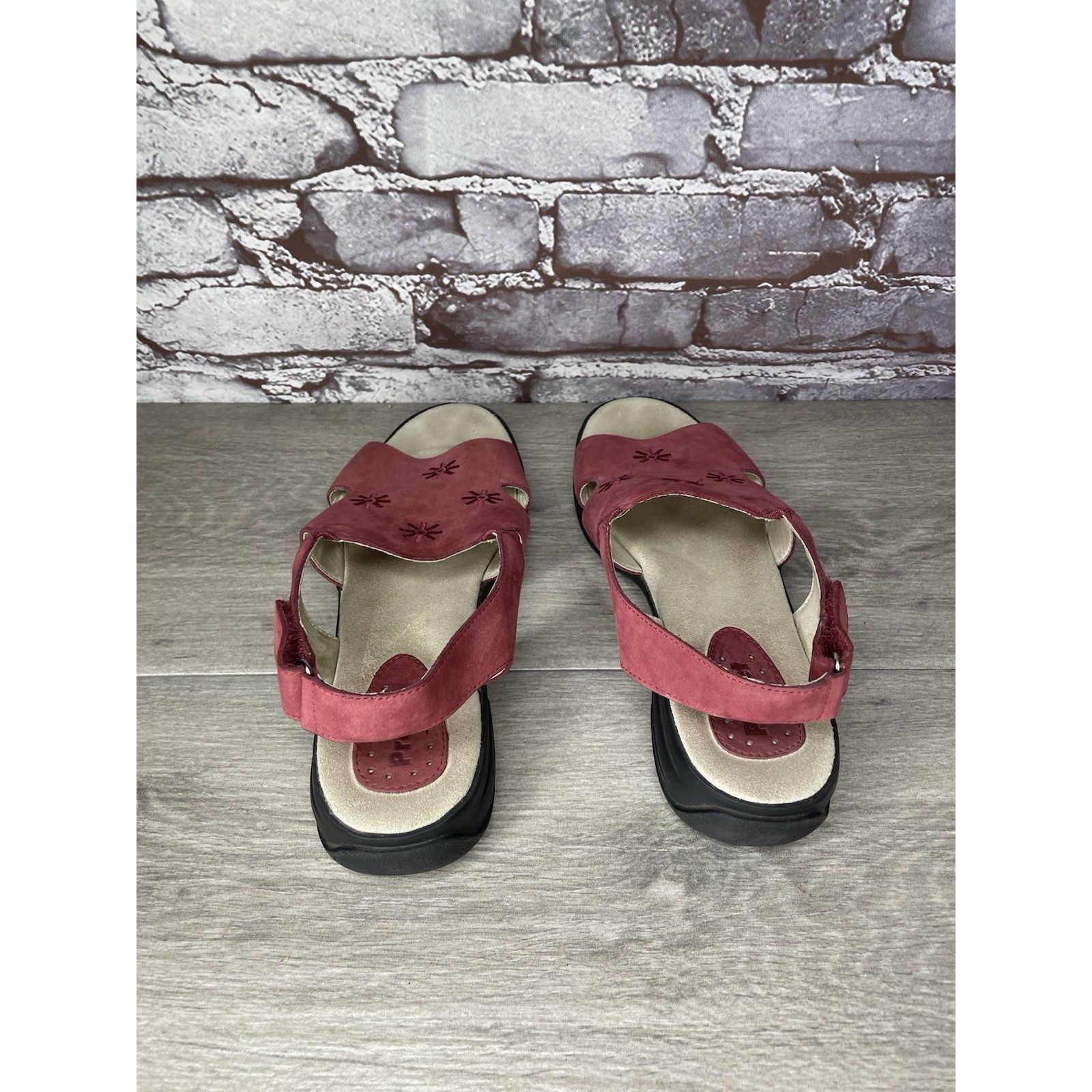 Propper Propet Pink Suede Leather Floral Casual Comfort Sandals Wome Size US 8.5 / IT 38.5 - 6 Thumbnail