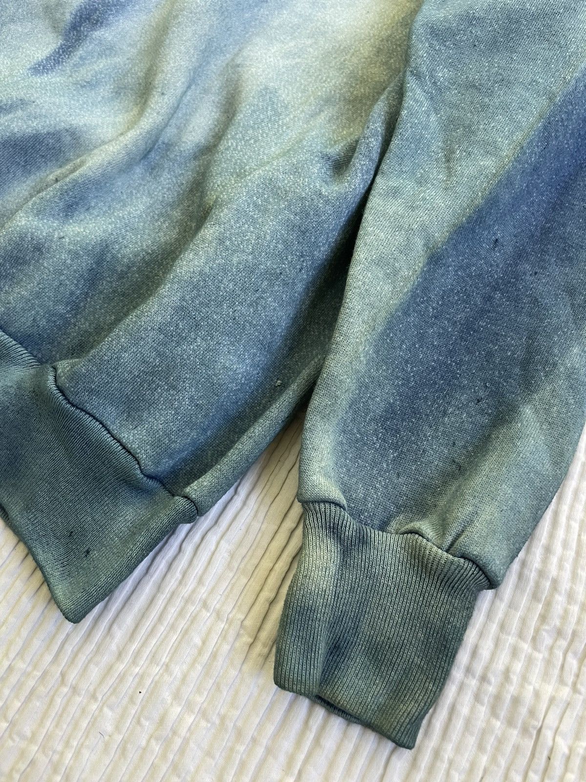 Indigo Indigo Dyed Sun Faded Crewneck Sweatshirt Size US L / EU 52-54 / 3 - 13 Thumbnail