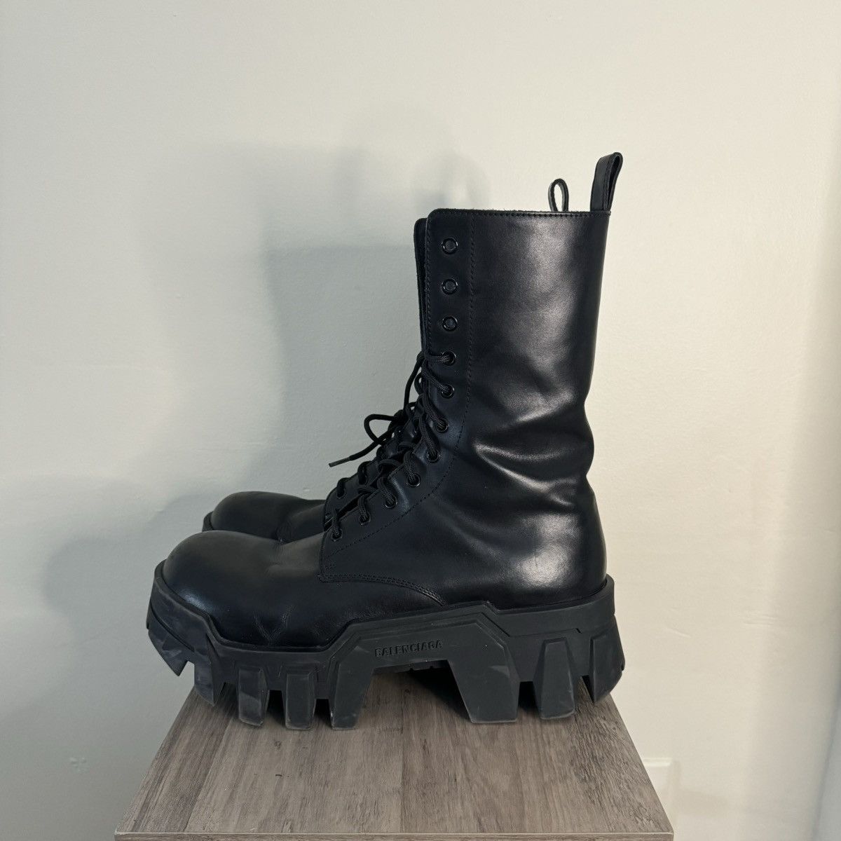 Balenciaga BULLDOZER BOOT LACE - Black