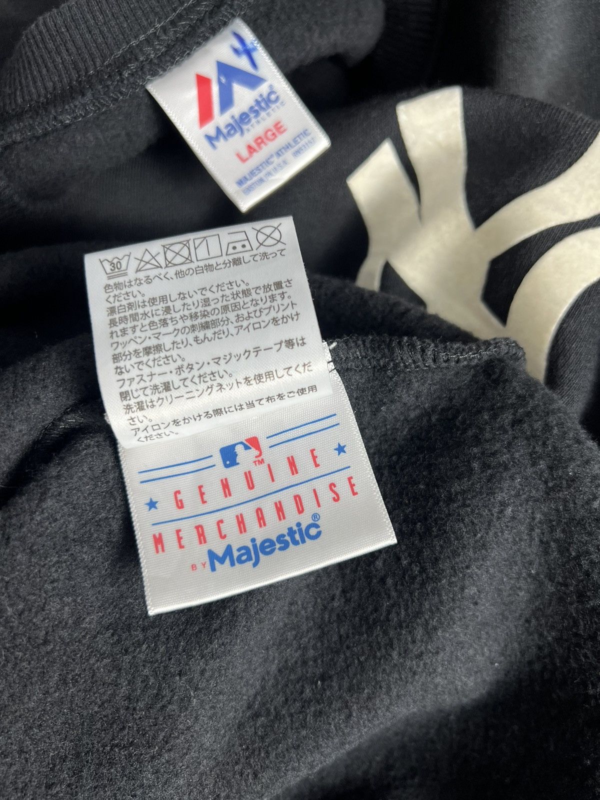 MLB Vintage New York Yenkees Majestic Sweatshirt Size US L / EU 52-54 / 3 - 8 Thumbnail