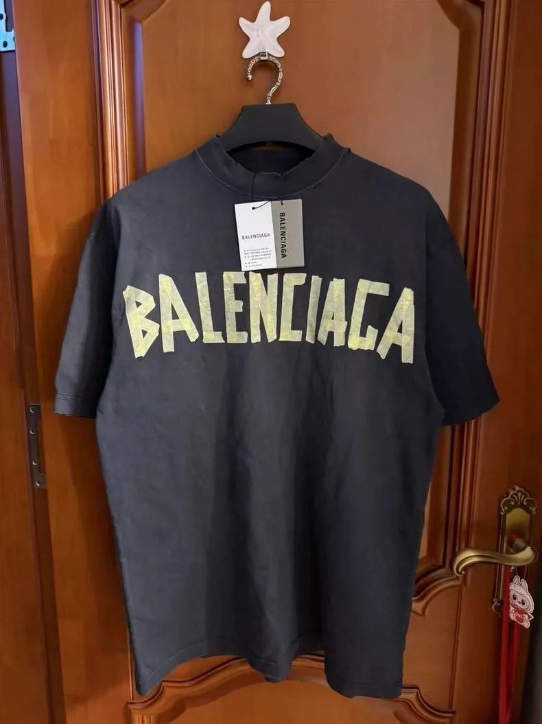 Balenciaga Balenciaga Tape Short Sleeve XS Size US XS / EU 42 / 0 - 1 Thumbnail