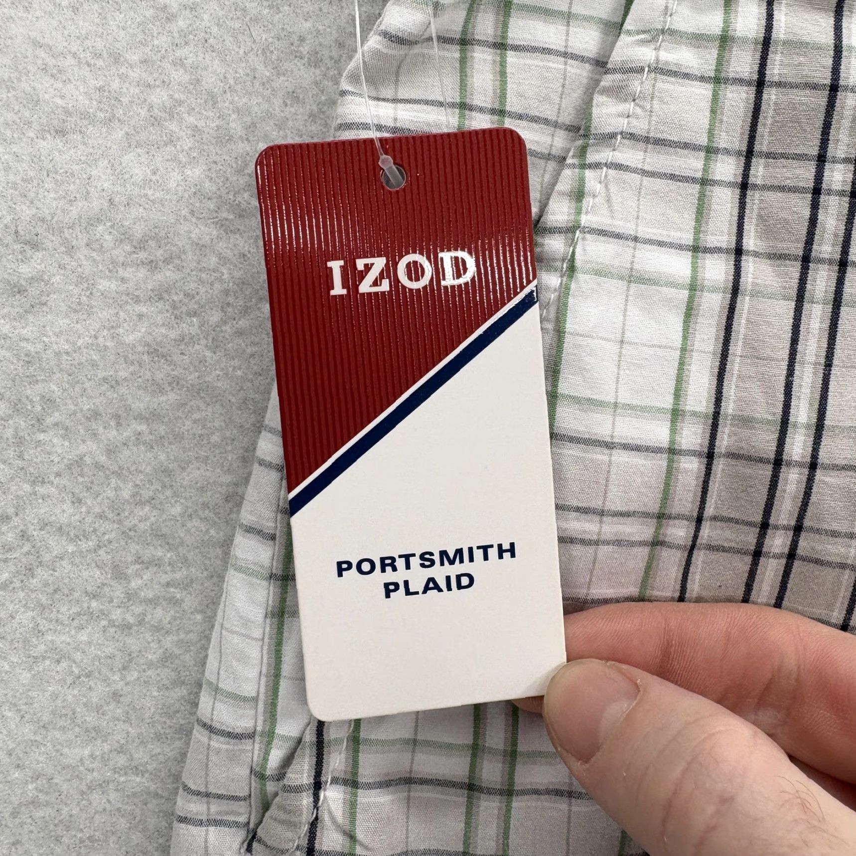 Izod VINTAGE IZOD Portsmith Plaid Shorts Mens 40 White Flat Front 10.5" High Rise Chino NWT Size US 40 / EU 56 - 3 Thumbnail