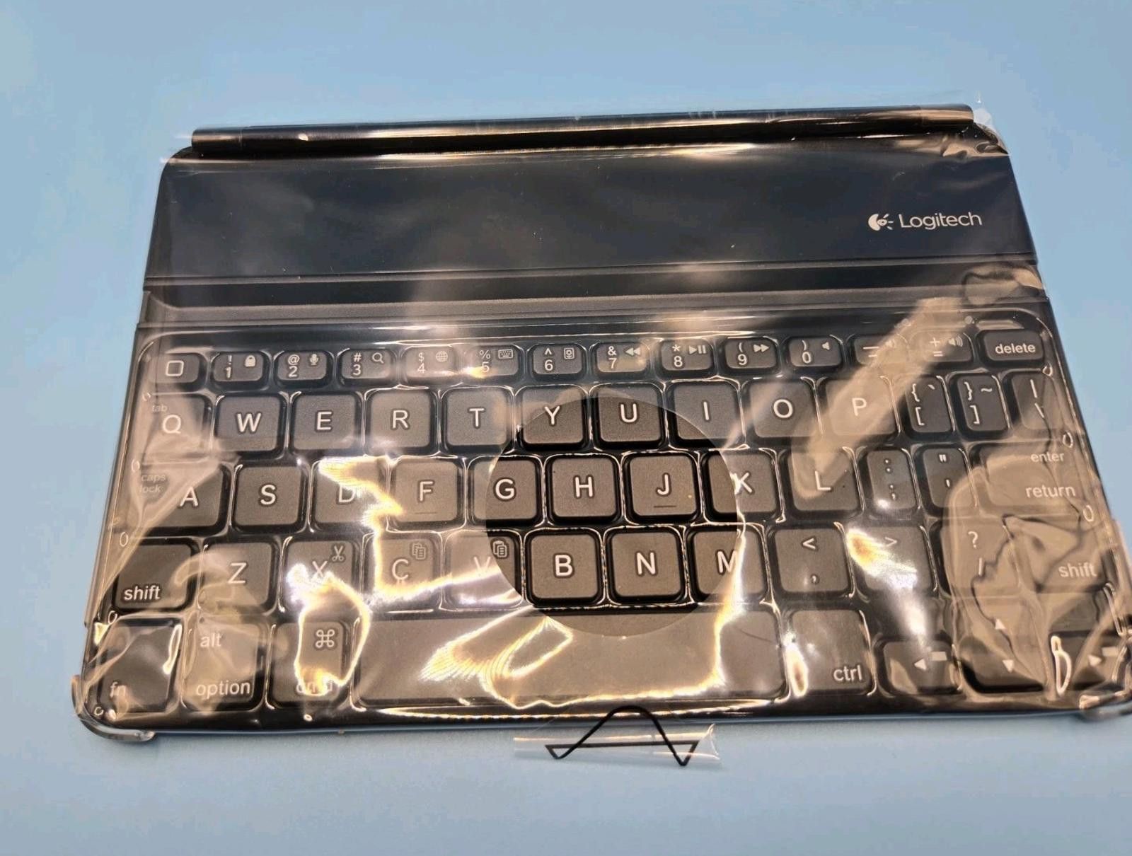 Other Logitech Ultraslim Keyboard, 10" Rechargeable for iPad Mini Size ONE SIZE - 6 Thumbnail