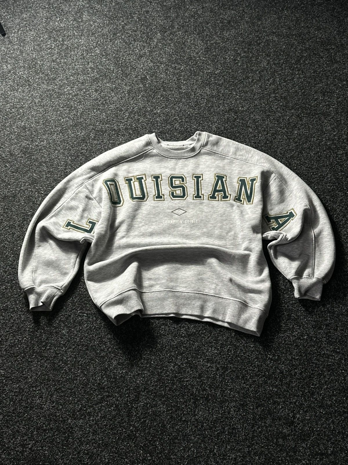 Japanese Brand × Vintage VNTG🚨 Louisiana state sweatshirt big logo boxy y2K USA Size US S / EU 44-46 / 1 - 1 Thumbnail