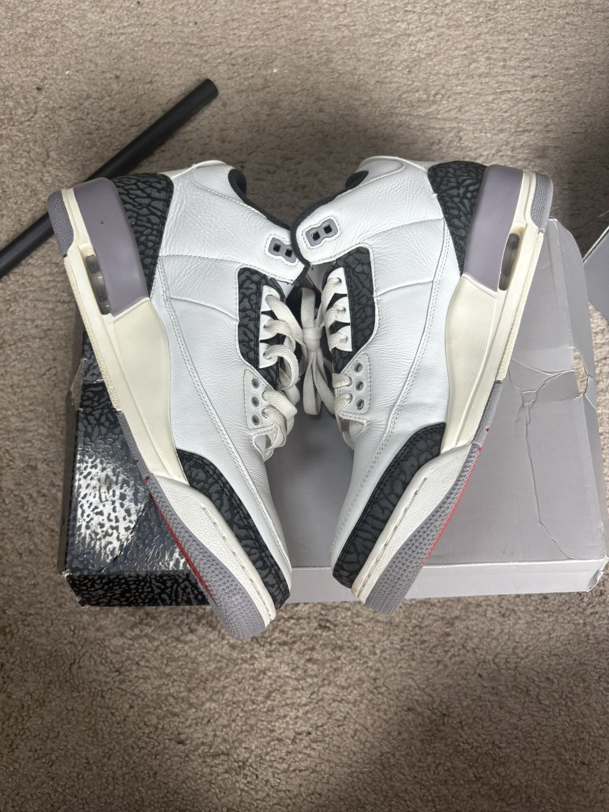Jordan Brand Air jordan 3 cement grey size 11 Size US 11 / EU 44 - 4 Thumbnail