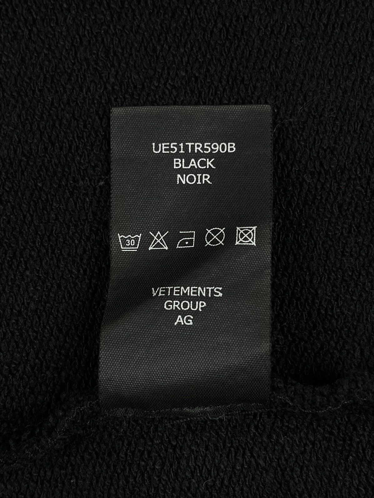 Vetements SS21 Vetements Bloody Logo Heavy Metal Iron Maiden Hoodie Size US XL / EU 56 / 4 - 13 Thumbnail