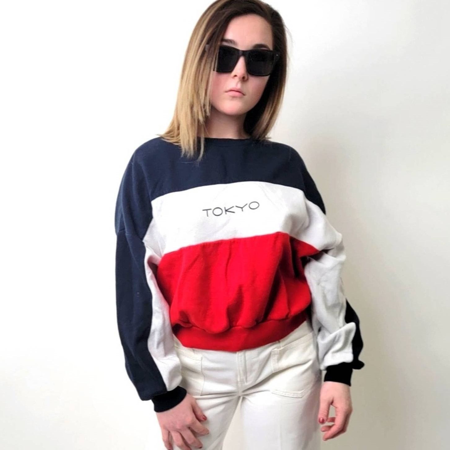 H&M Red White Blue Stripe Colorblock 'Tokyo' Crewneck Sweatshirt Size M / US 6-8 / IT 42-44 - 1 Thumbnail