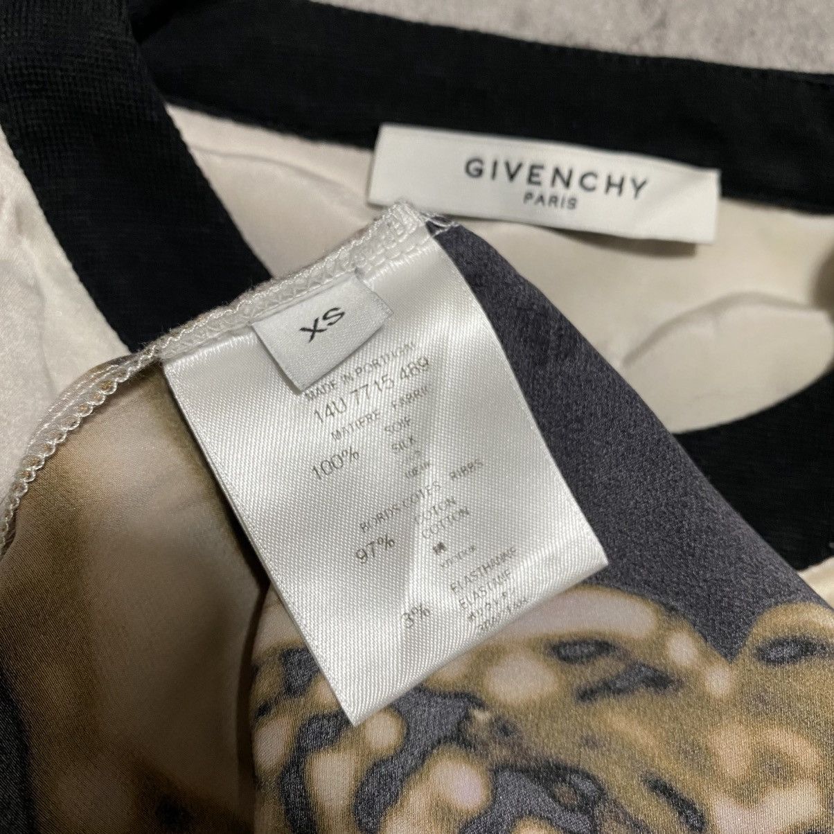 Givenchy SS14 GIVENCHY SILK AFRICAN JAPANESE PRINTED SLEEVELESS TOP Size S / US 4 / IT 40 - 6 Thumbnail