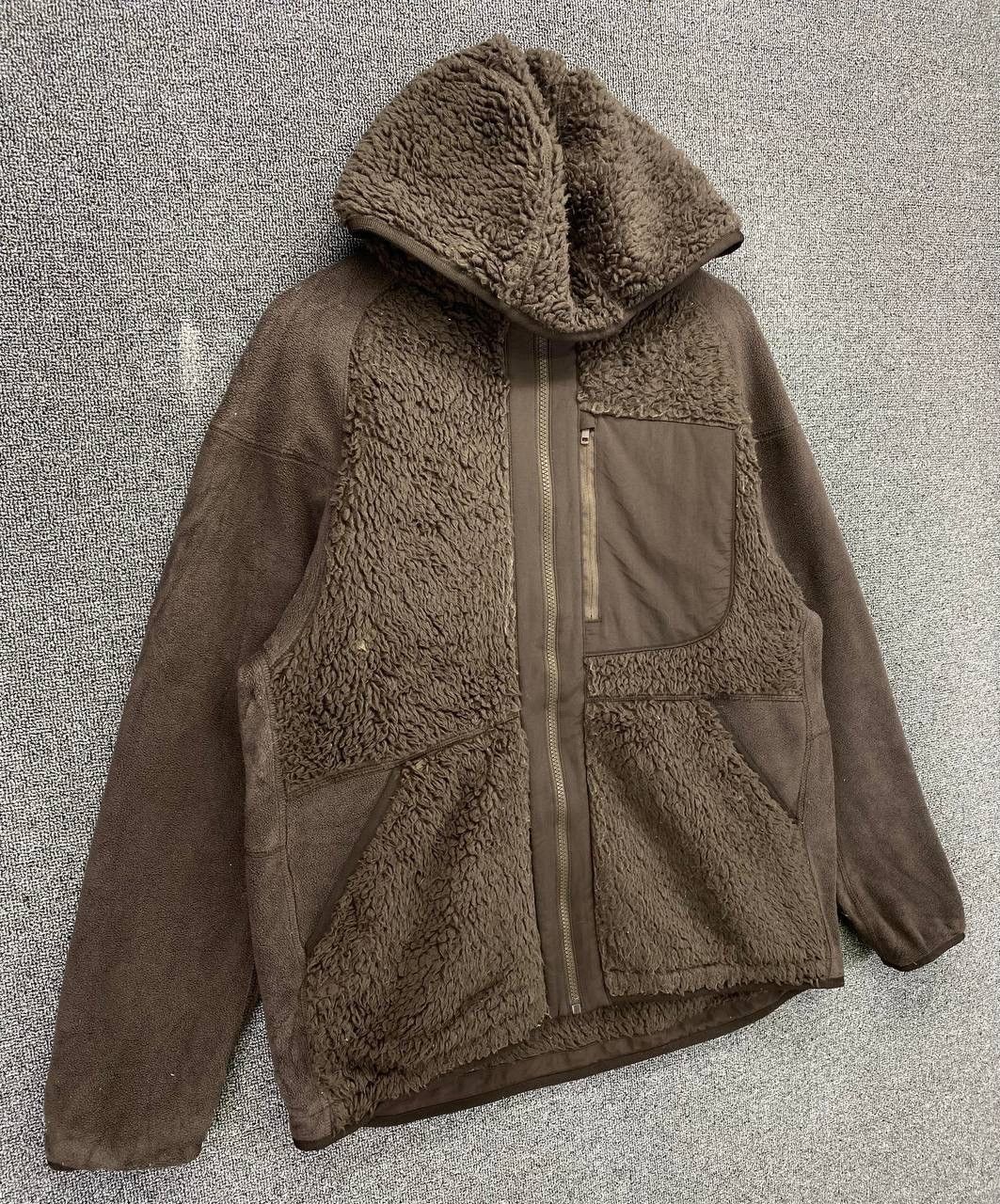 Uniqlo × White Mountaineering White Mountaineering Uniqlo Hooded Deep Pile Classic Jacket Size US M / EU 48-50 / 2 - 2 Thumbnail