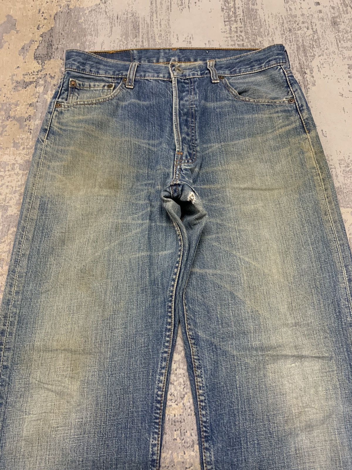 Levi's Vintage Levi's 501 Original Fit Jeans Medium Wash W30x30 Size US 30 / EU 46 - 5 Thumbnail