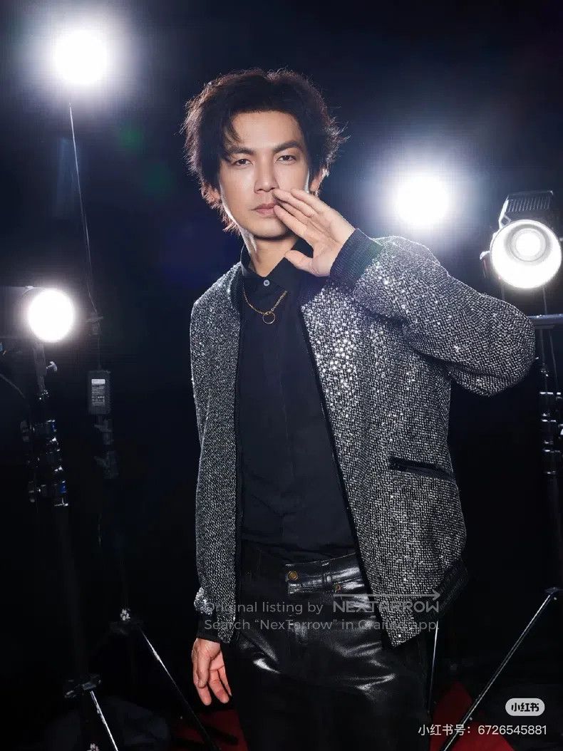 Saint Laurent Paris Saint Laurent Paris Gray Black Wool Sequin Jacket Size US L / EU 52-54 / 3 - 6 Thumbnail