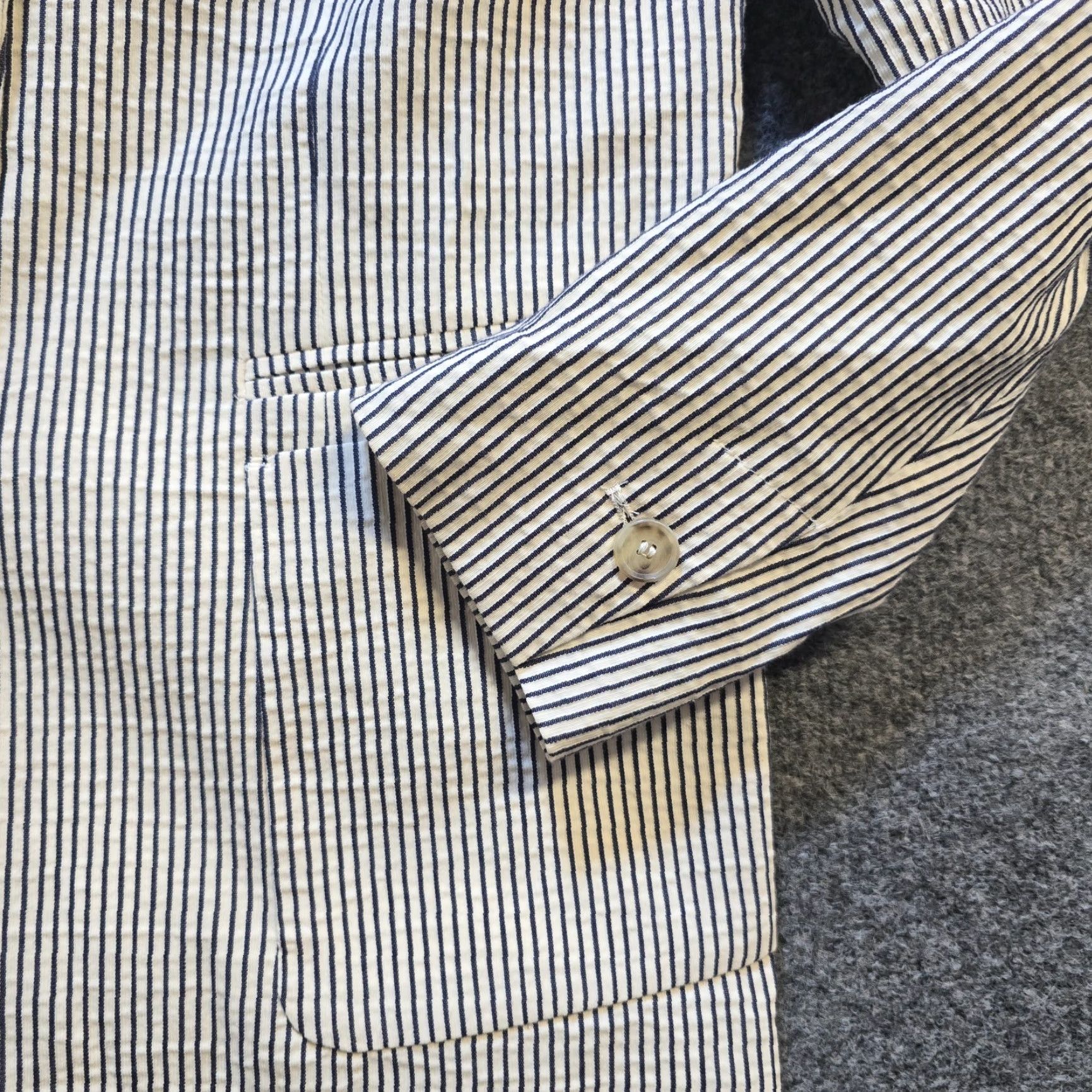 Vintage set Fashion Blazer Women Size 10 White Striped Fitted Textured Quiet Luxury Chic Jacket Button Long Sleeve Blazer Women Mens? Size L / US 10 / IT 46 - 3 Thumbnail