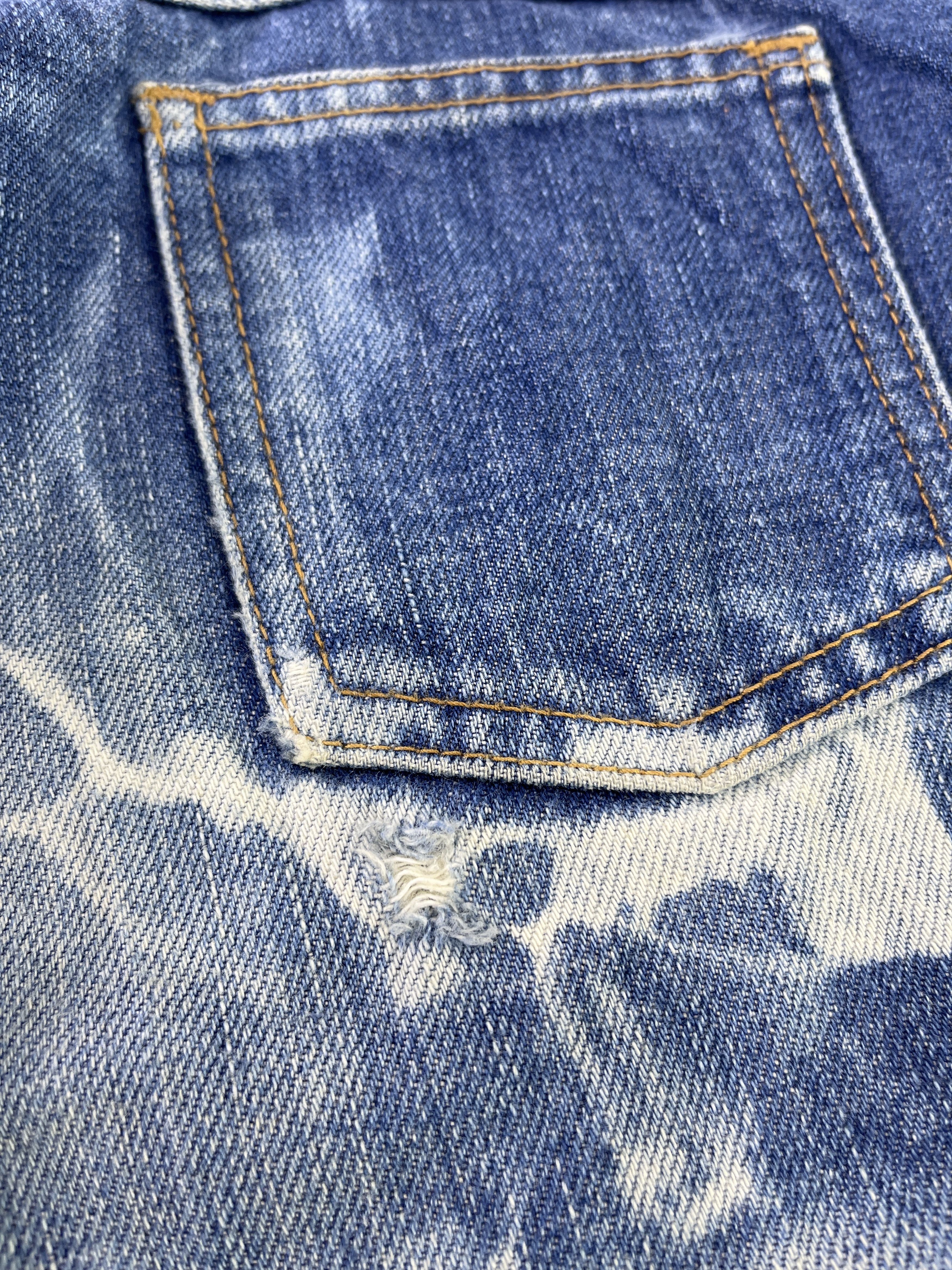 Vintage Vintage Women Wrangler Flare Jeans Bleach Denim - J953 Size 28" / US 6 / IT 42 - 12 Thumbnail