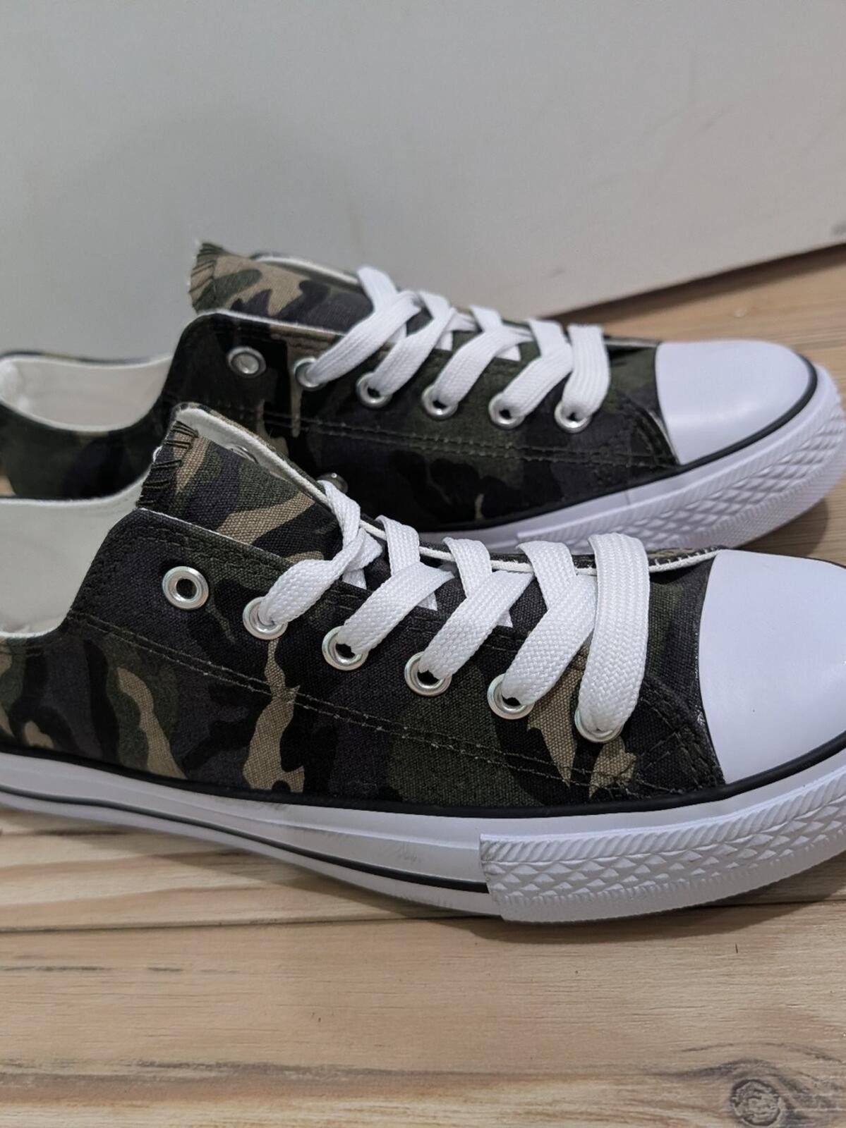 Other TOP Moda Black and White Canvas Slip-On Shoe Size US 8.5 / IT 38.5 - 2 Thumbnail