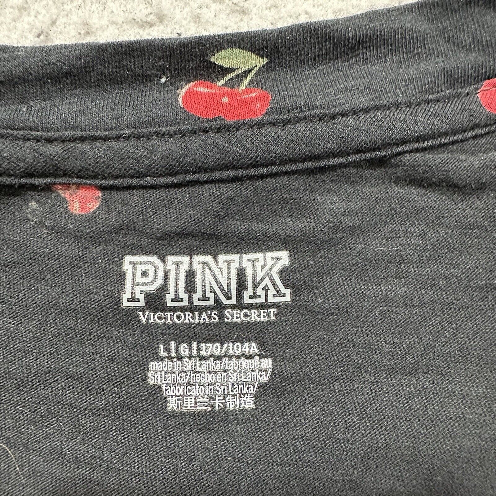 Victoria's Secret Victoria's Secret PINK Large Cherry Crop Top T Shirt Black Size L / US 10 / IT 46 - 3 Thumbnail
