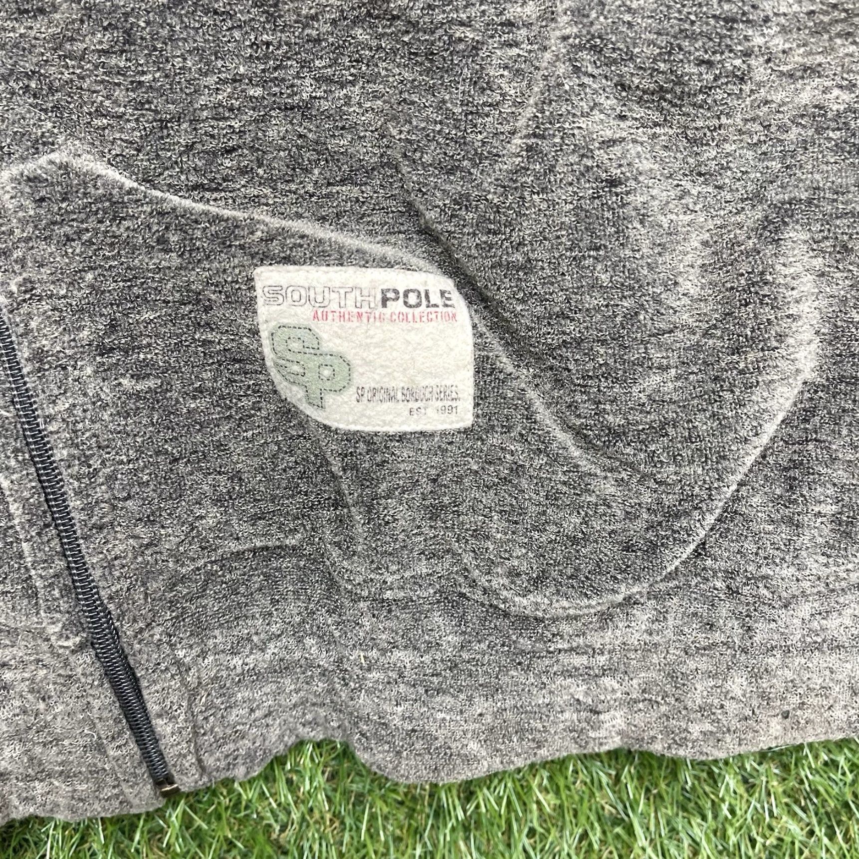 Southpole VINTAGE Southpole Sweatshirt Mens 2XL Zip Up Collection Jacket Gray Fleece Logo Full Zip Casual 90s Size US XXL / EU 58 / 5 - 4 Thumbnail