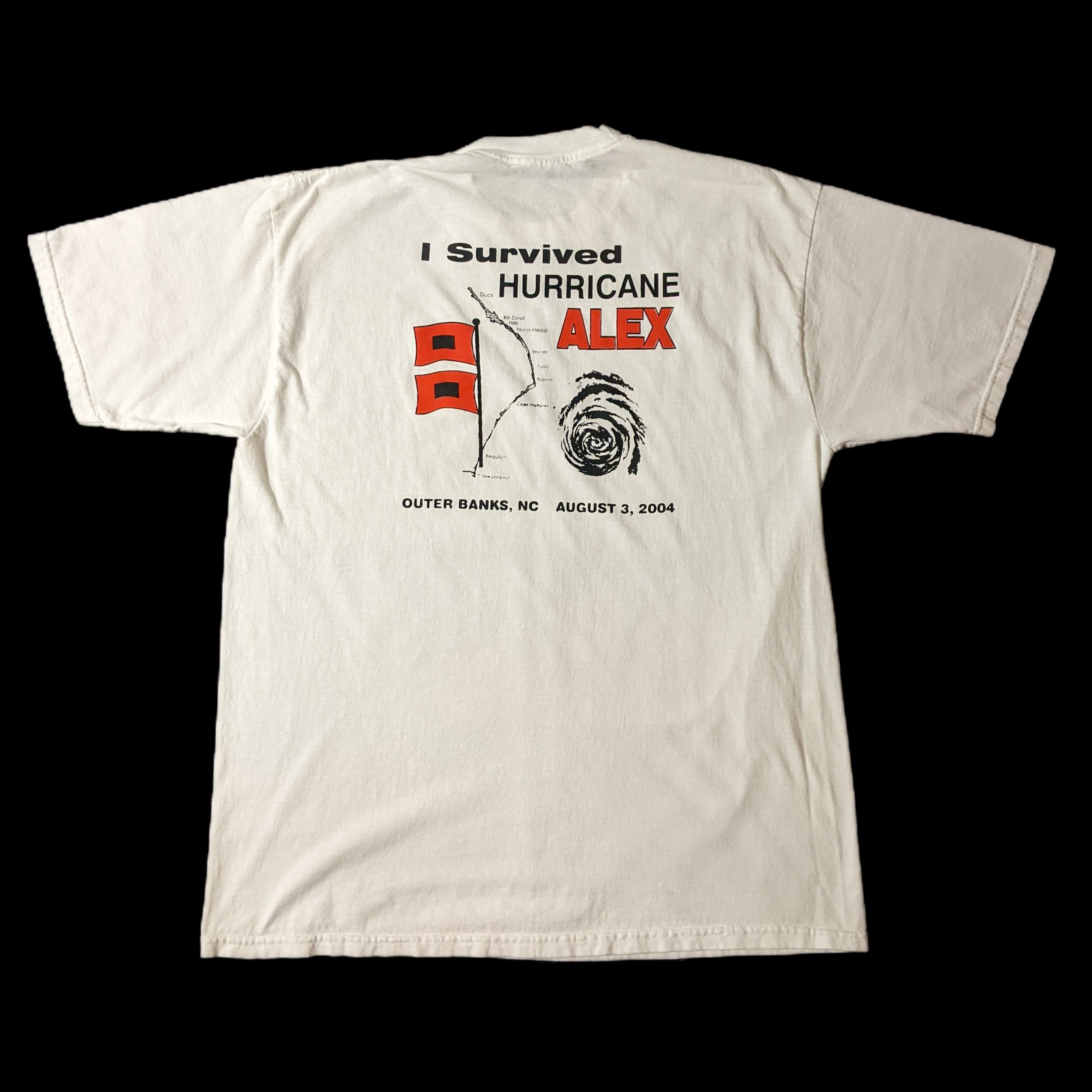 Jerzees Year 00s 2000s Outer Banks I Survived Hurricane Alex Tee Size US XL / EU 56 / 4 - 2 Thumbnail