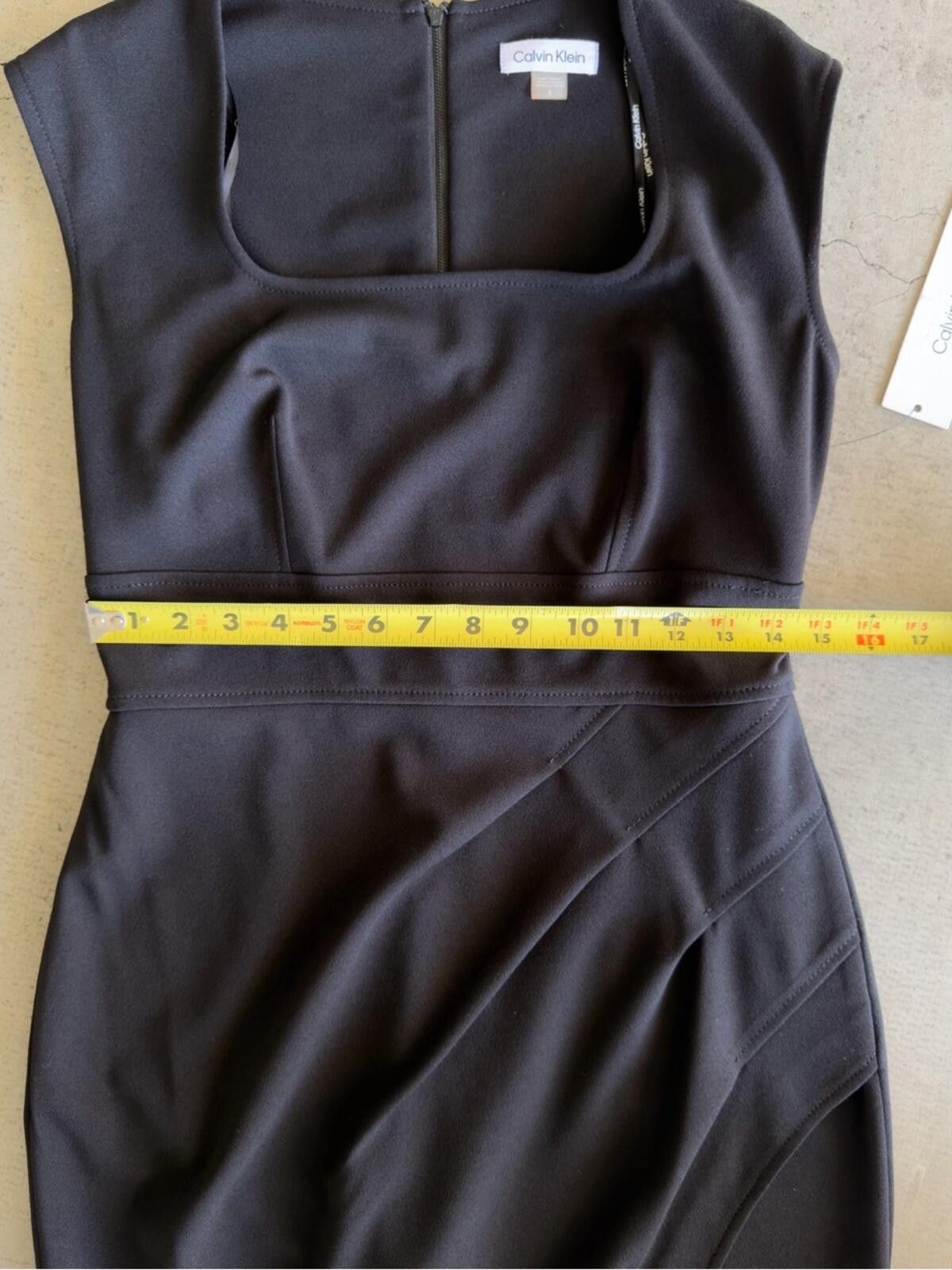 Calvin Klein Calvin Klein / Tulip Hem Sheath Dress / Black Size M / US 6-8 / IT 42-44 - 4 Thumbnail