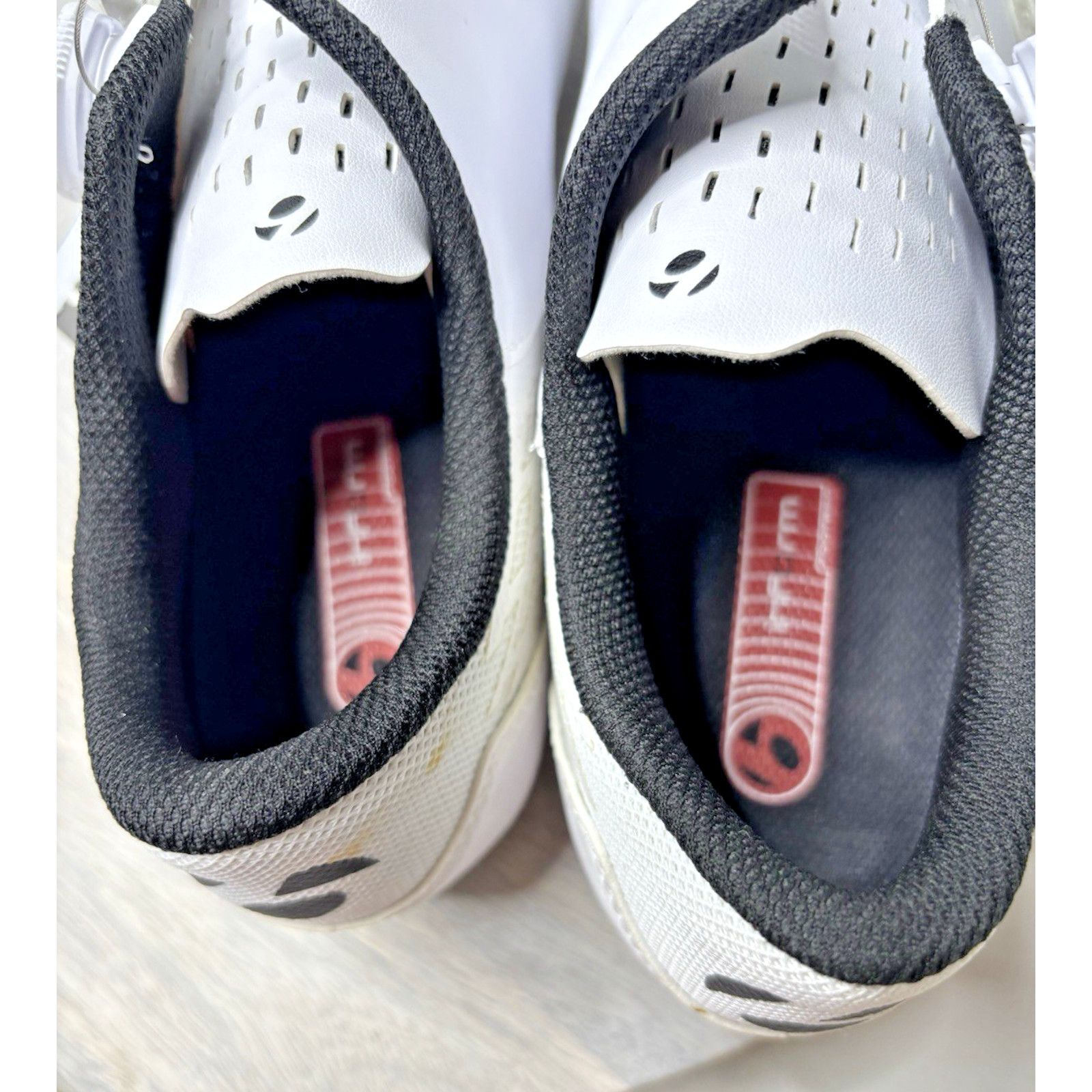 & Other Stories Up for Sale: Bontrager Anara Women's Road Bike Shoes 13 Size US 12 / IT 42 - 13 Thumbnail