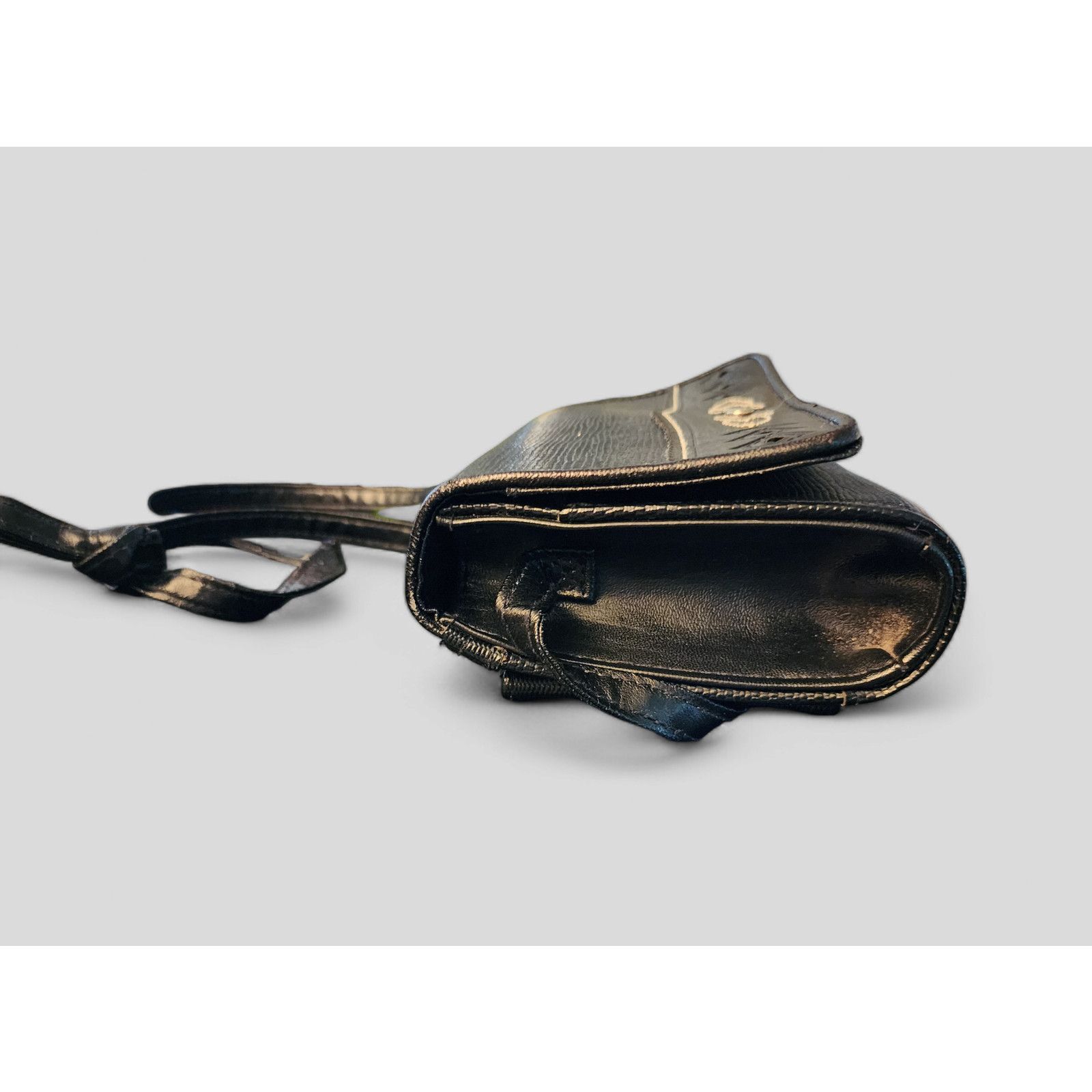 Avon Celli Vintage 1995 Avon Black Fall Mini Vinyl shoulder bag Size ONE SIZE - 6 Thumbnail