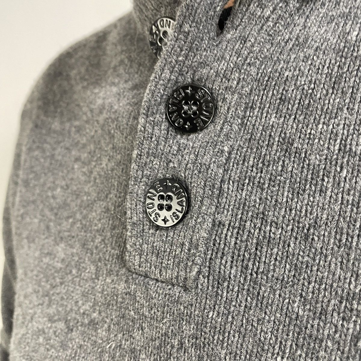 Stone Island Vintage Stone Island Pullower Sweater Gray Size XL Size US XL / EU 56 / 4 - 4 Thumbnail