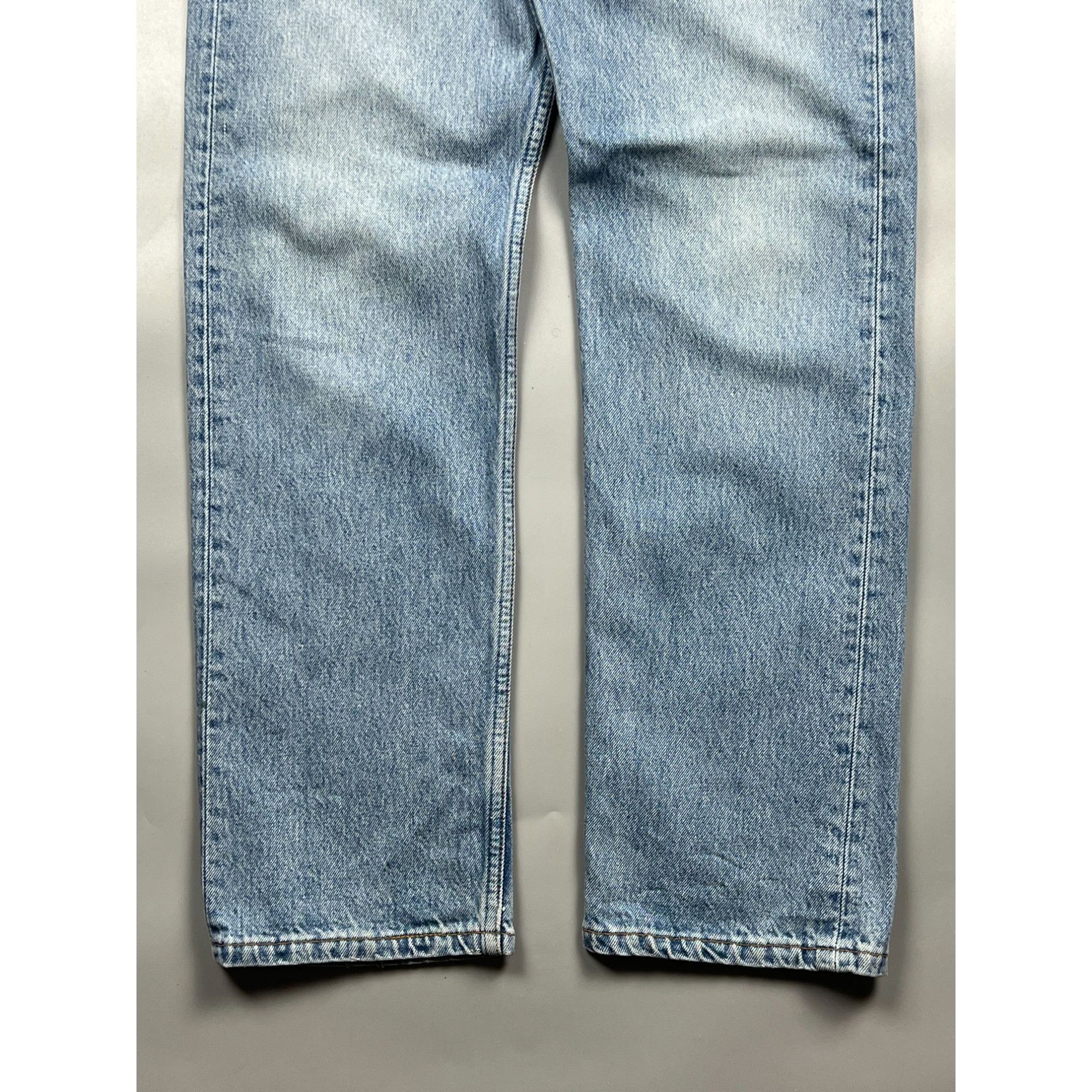 Levi's Levi’s 501 Light Wash Made In USA Denim Jeans Pants (Y0873) Size US 32 / EU 48 - 2 Thumbnail