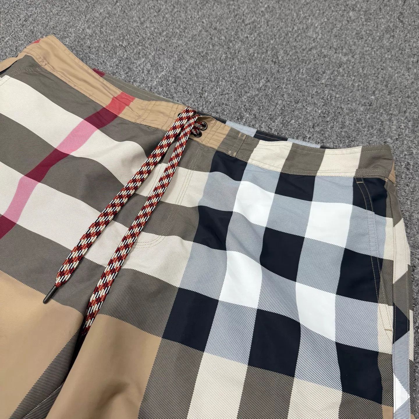 Burberry Burberry Check Shorts XXL 99 New Size 32" / US 10 / IT 46 - 3 Thumbnail