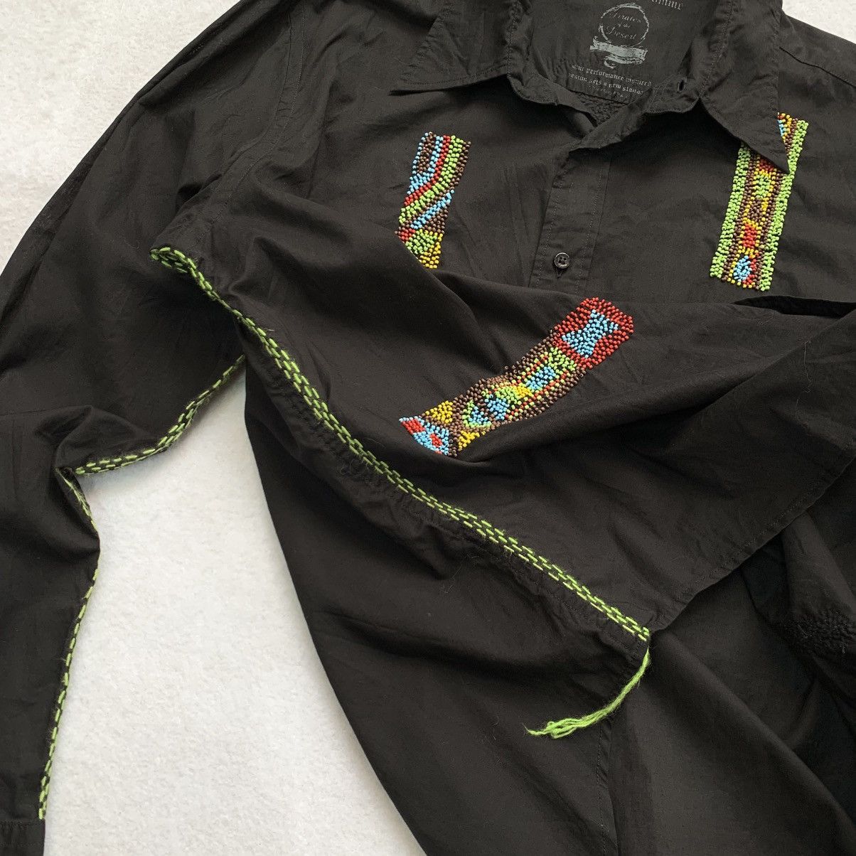 291295=Homme 291295=HOMME "Pirates of the Desert" Peas Embroidered Shirt Size US L / EU 52-54 / 3 - 6 Thumbnail