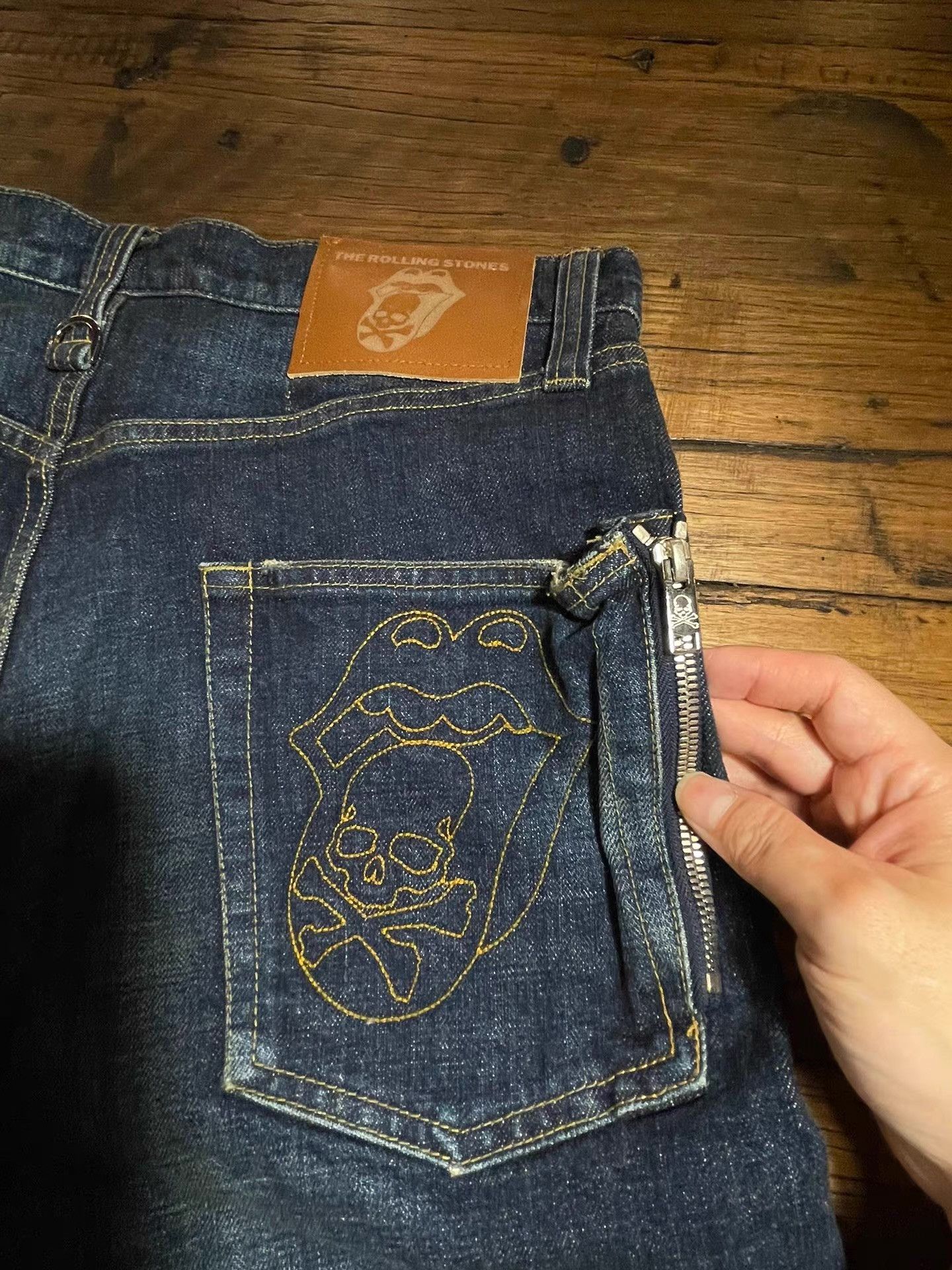 Mastermind Japan Mastermind Japan Stone Collab Blue Washed Jeans Ｑ25 Size US 32 / EU 48 - 2 Thumbnail