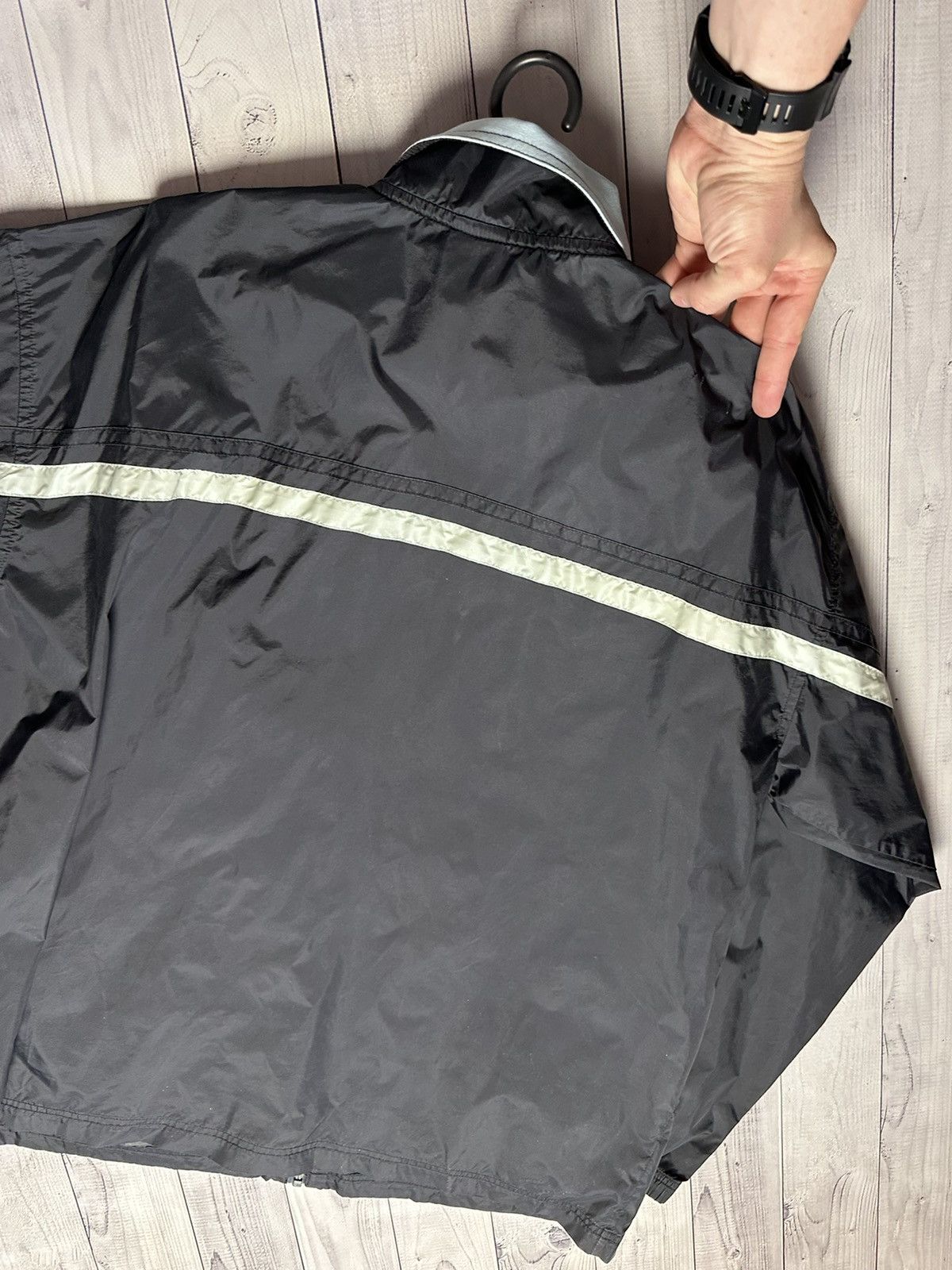 Nike × Vintage Vintage Nike track jacket size L logo line Size US L / EU 52-54 / 3 - 6 Thumbnail