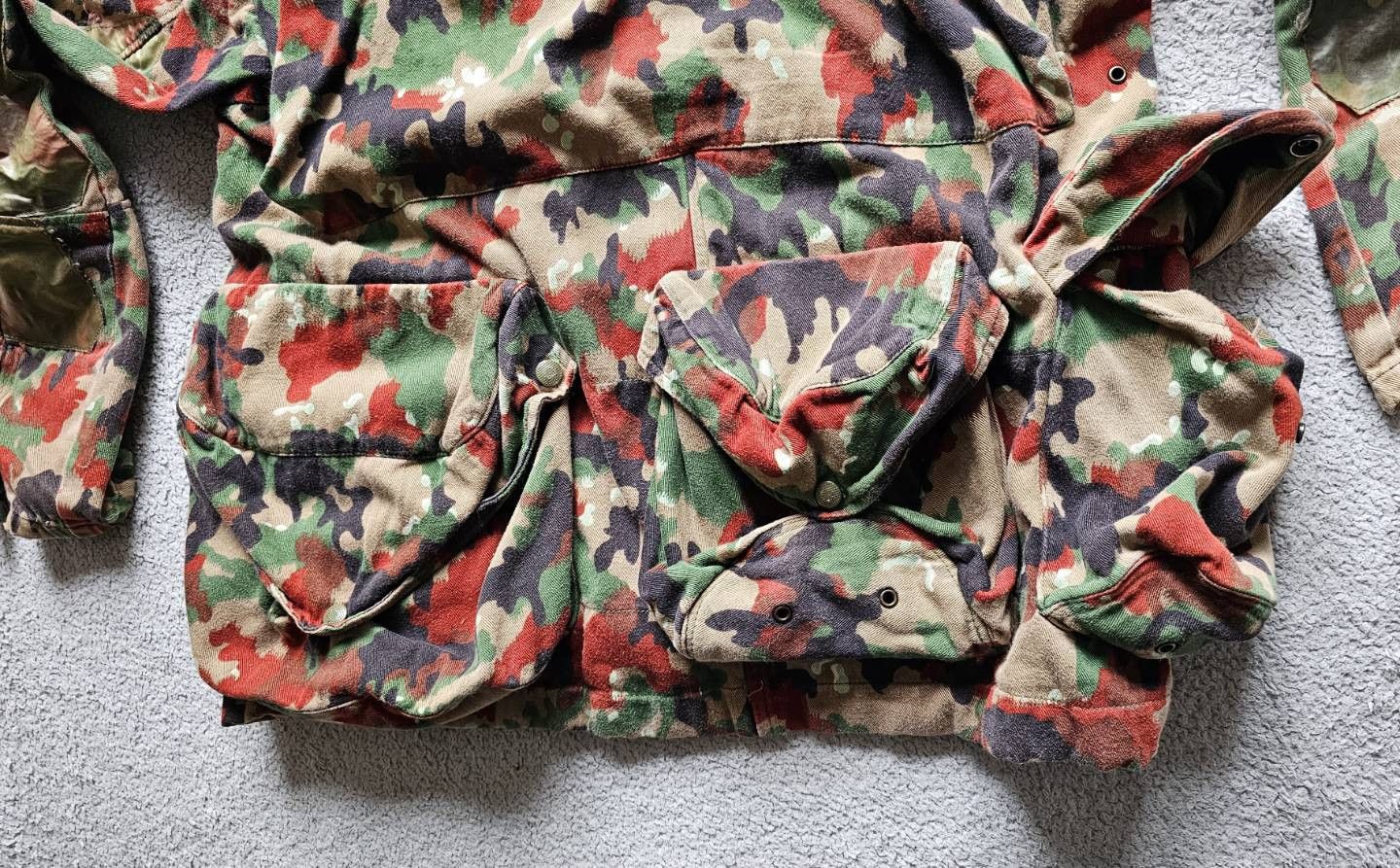 Other Alpenflage Swiss Military combat archive camo M70 jacket Size US L / EU 52-54 / 3 - 13 Thumbnail