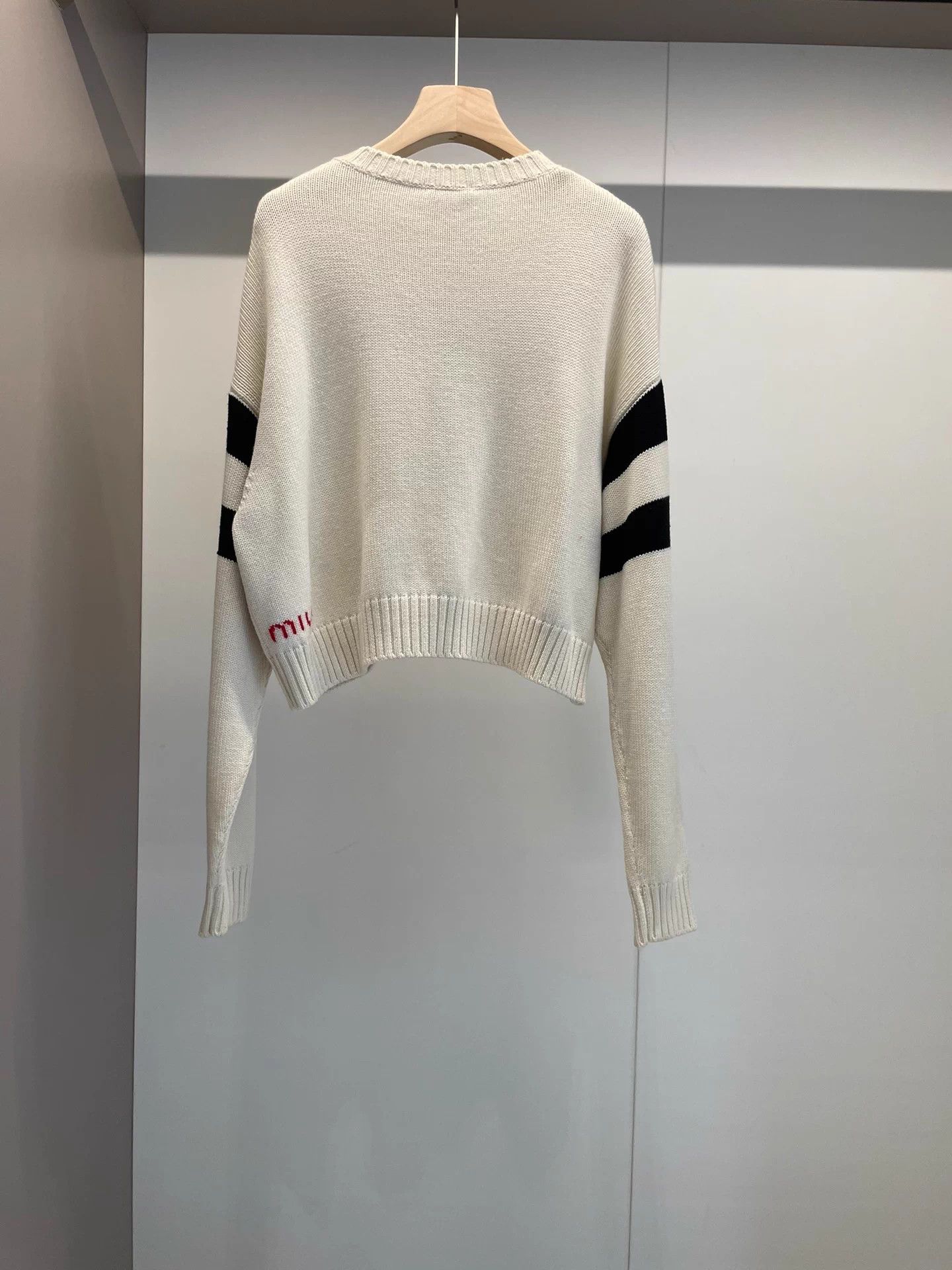 Miu Miu MIU MIU beige wool sweater size 38 Size S / US 4 / IT 40 - 2 Thumbnail