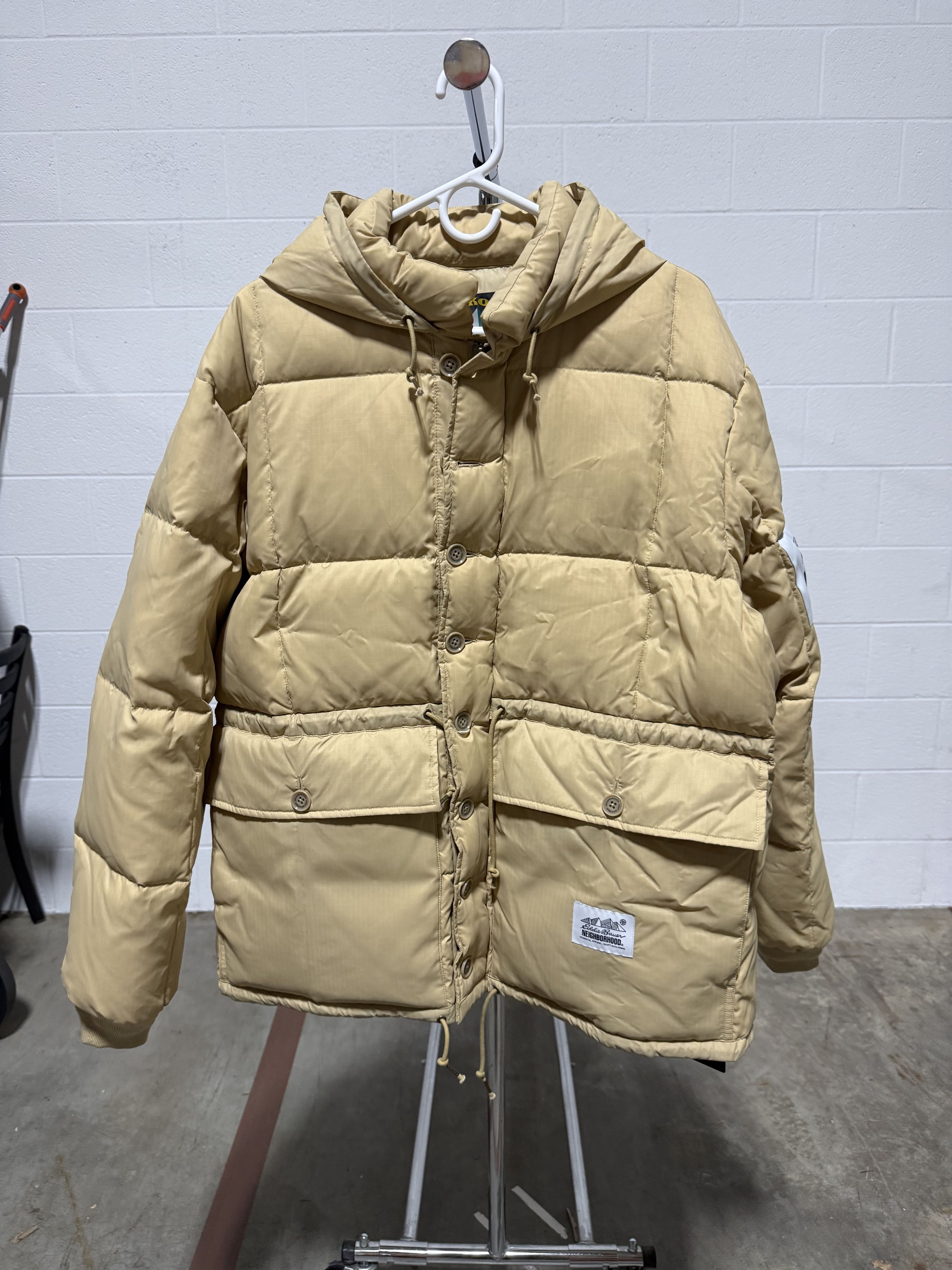 Neighborhood Neighborhood x Eddie Bauer Karekoram Down Jacket 'Beige' Size US L / EU 52-54 / 3 - 1 Thumbnail
