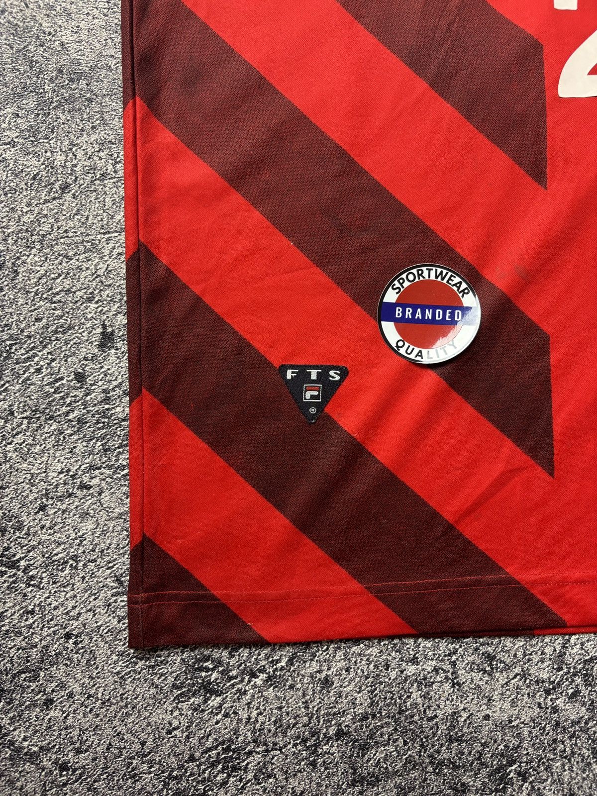 Fila Jersey Bucheon SK K-League Vintage 2000/01 Home Mw/Mi #27 Size US M / EU 48-50 / 2 - 5 Thumbnail