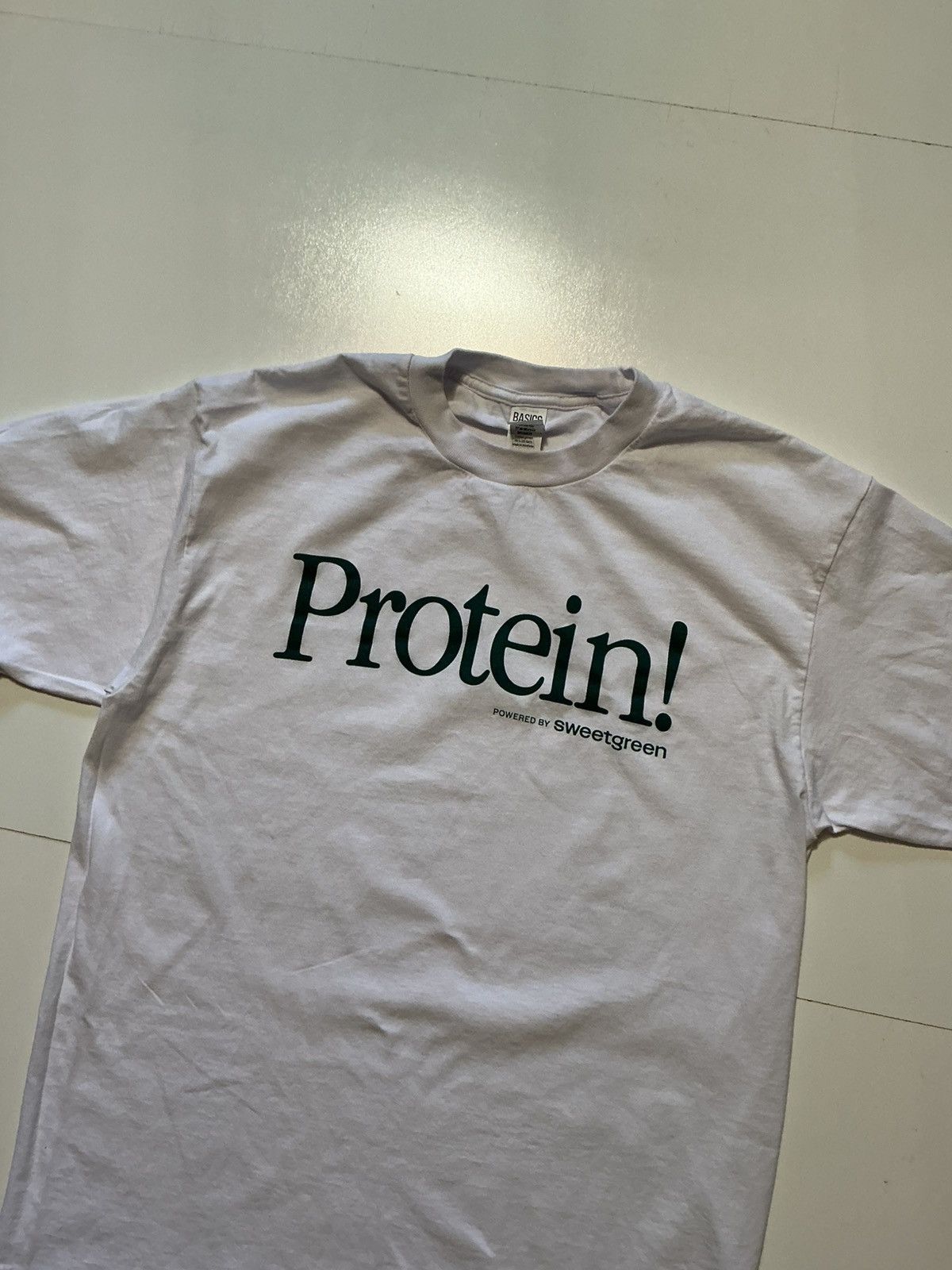 Other Sweetgreen Protein Powered By 6oz Graphic T-Shirt Size US L / EU 52-54 / 3 - 4 Thumbnail